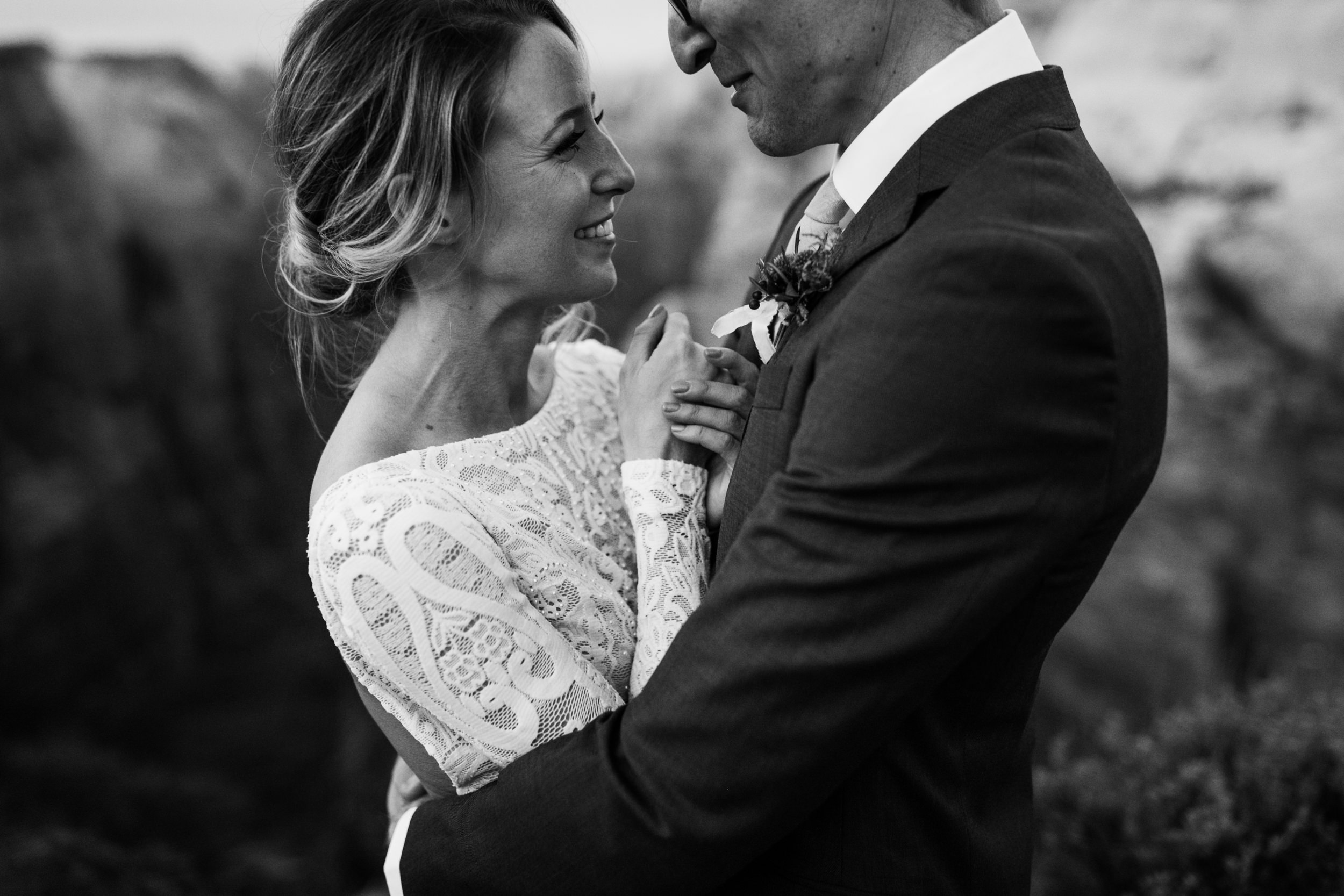 erin + marshall’s sunrise elopement ceremony overlooking zion national park | hiking wedding | utah elopement photographer | the hearnes adventure photography