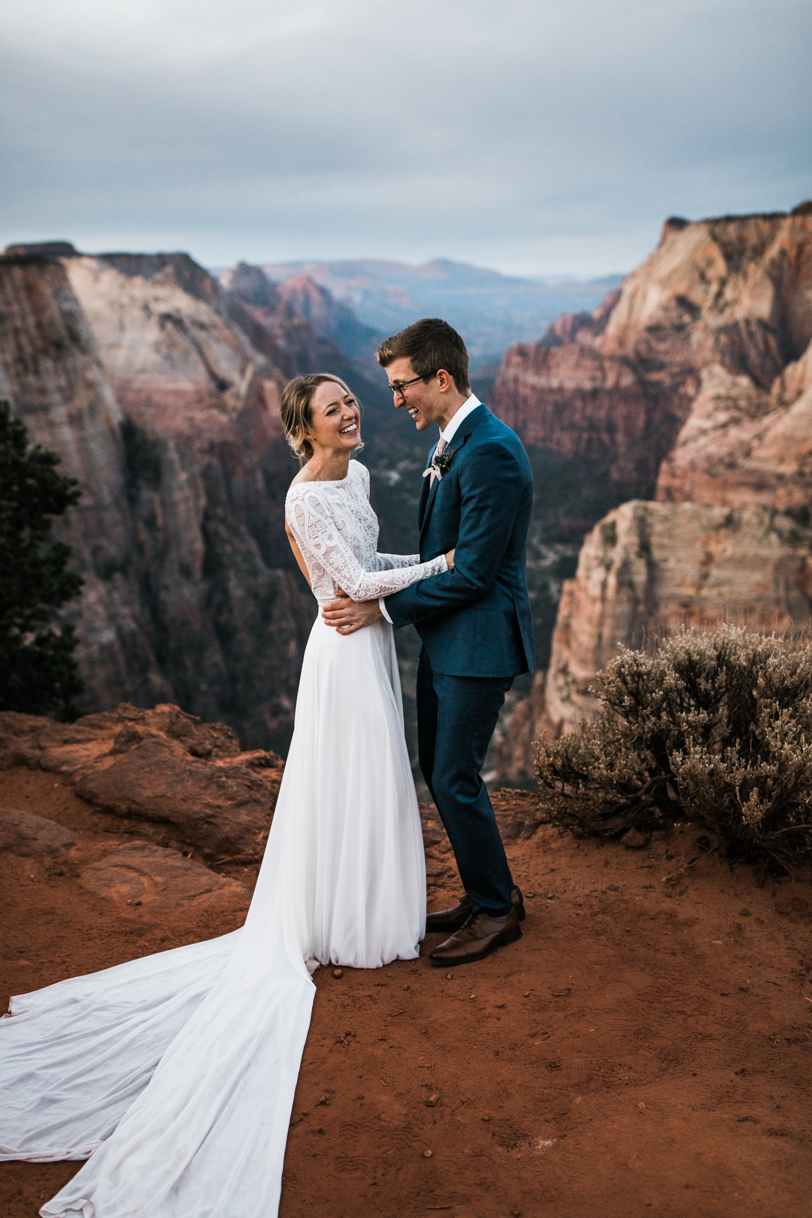 erin + marshall’s sunrise elopement ceremony overlooking zion national park | hiking wedding | utah elopement photographer | the hearnes adventure photography