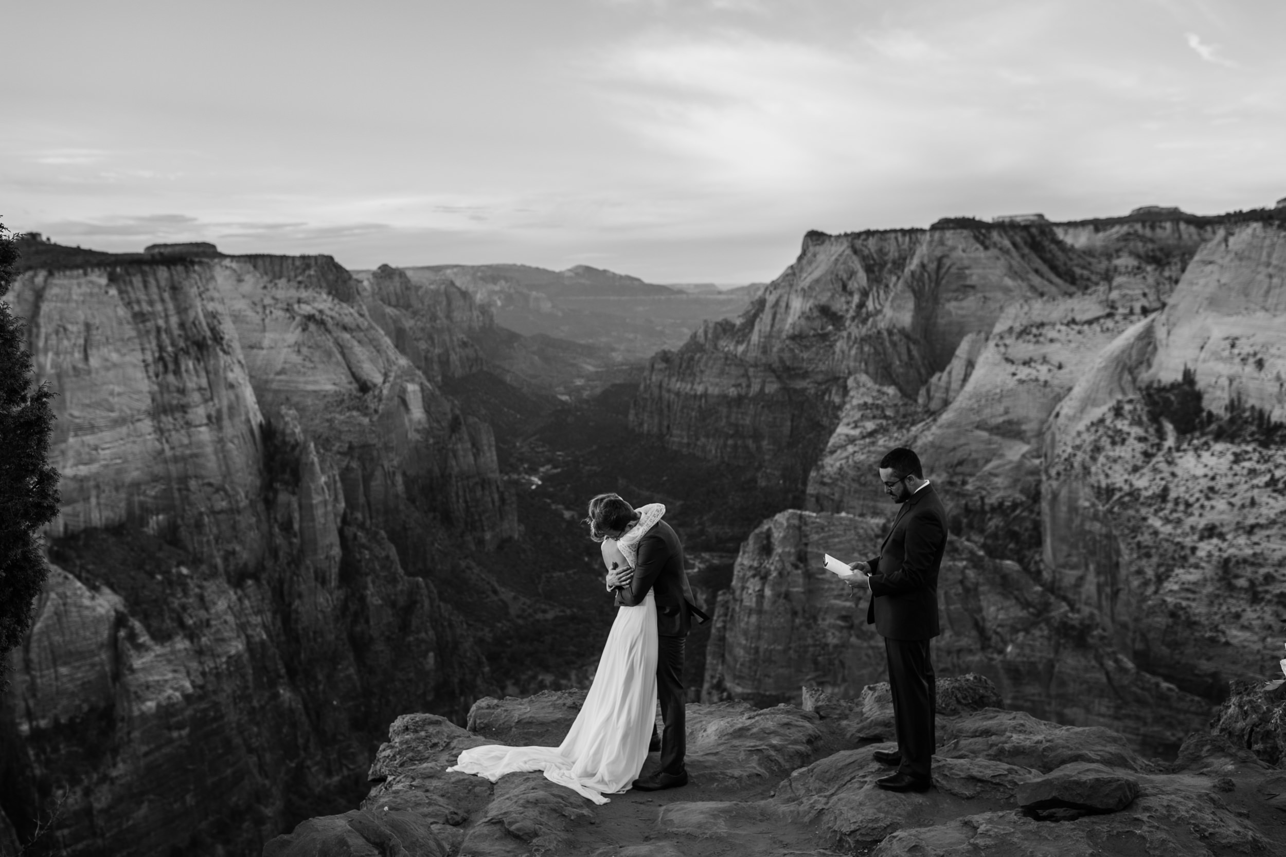 erin + marshall’s sunrise elopement ceremony overlooking zion national park | hiking wedding | utah elopement photographer | the hearnes adventure photography