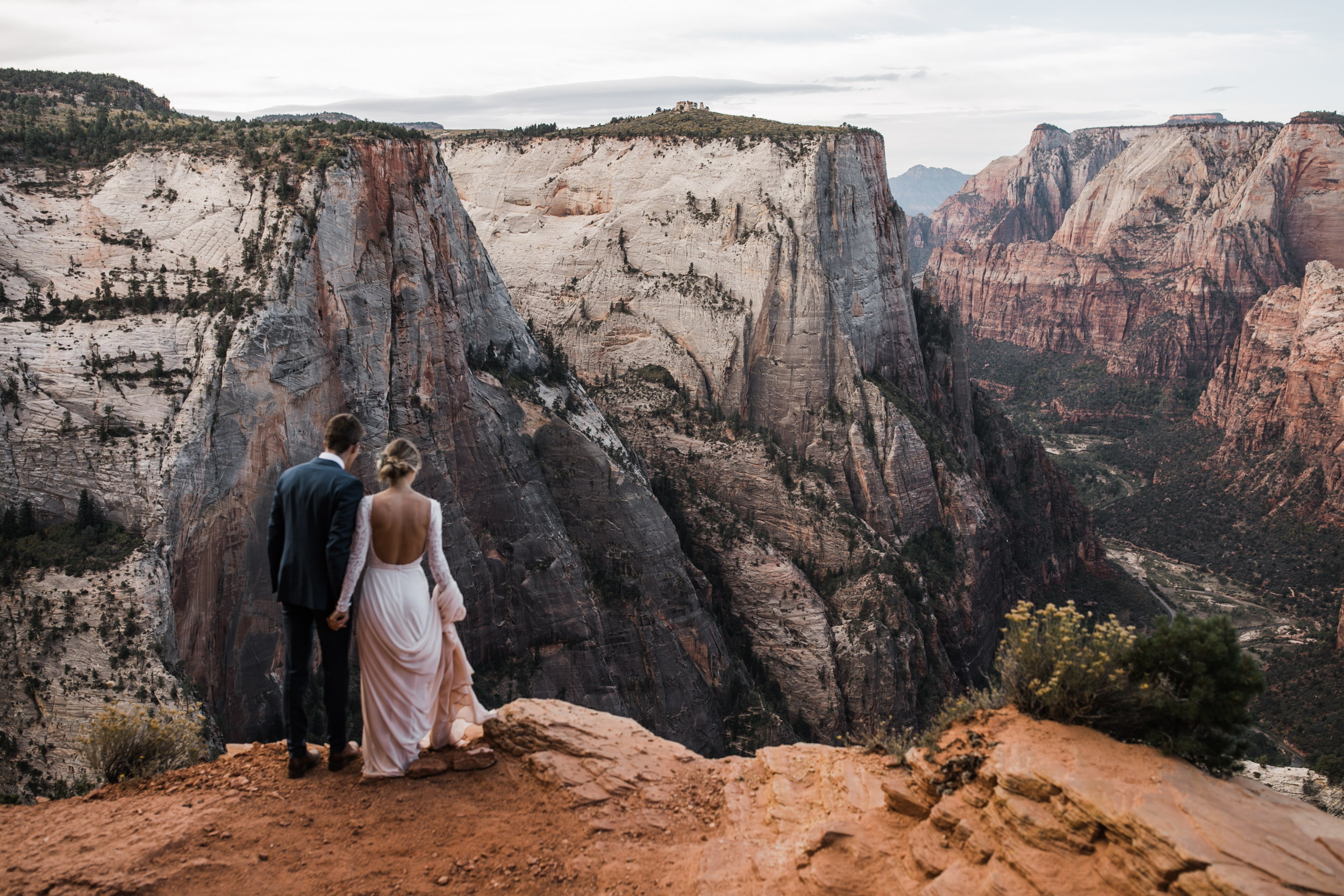 erin + marshall’s sunrise elopement ceremony overlooking zion national park | hiking wedding | utah elopement photographer | the hearnes adventure photography