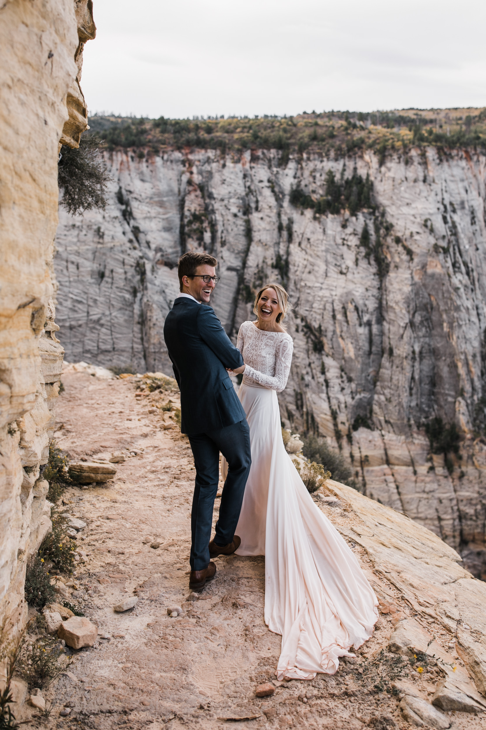 erin + marshall’s sunrise elopement ceremony overlooking zion national park | hiking wedding | utah elopement photographer | the hearnes adventure photography