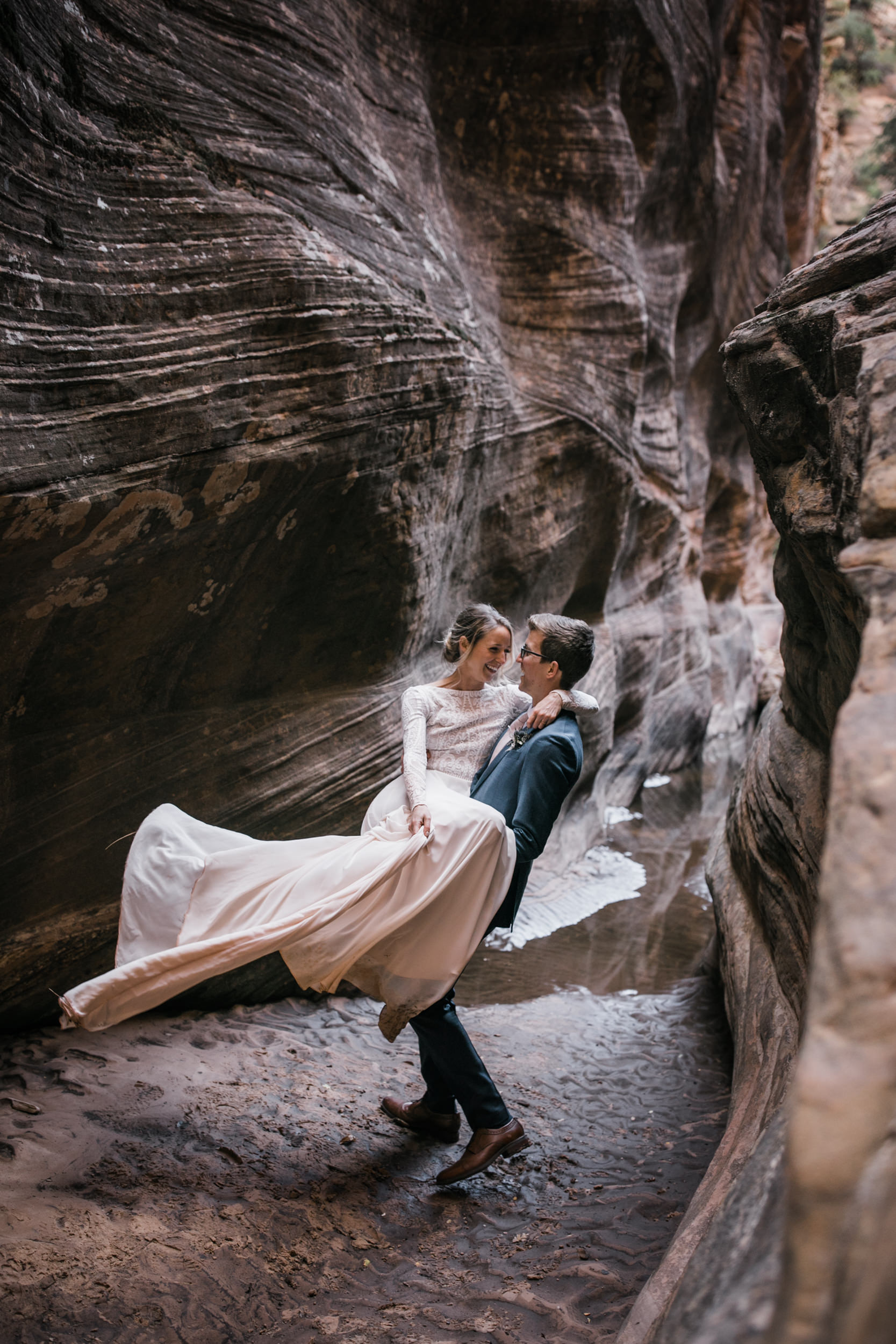 erin + marshall’s sunrise elopement ceremony overlooking zion national park | hiking wedding | utah elopement photographer | the hearnes adventure photography