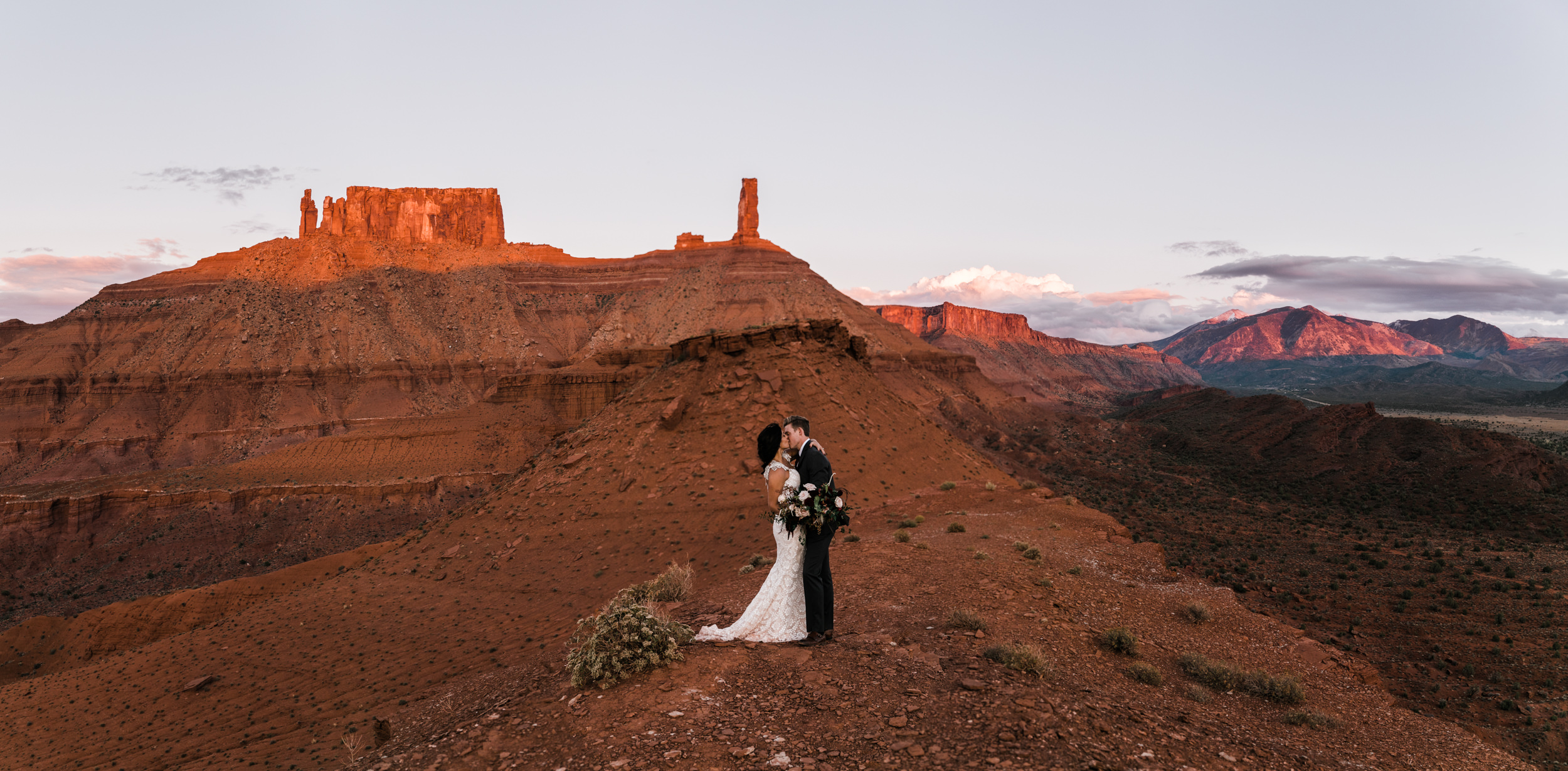 moab, utah wedding photo session | galia lahav bride | bridals in the desert | the hearnes adventure photography