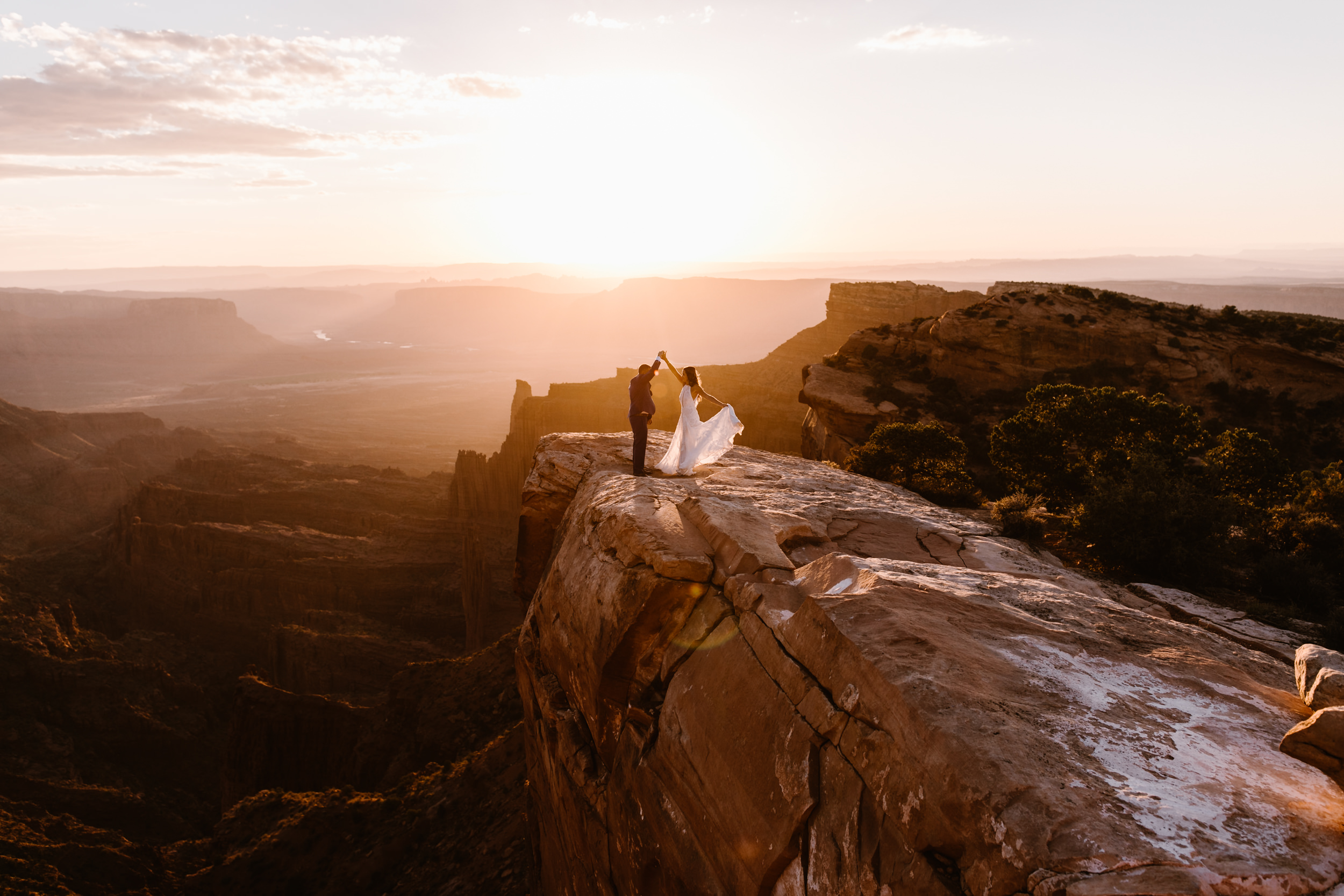 the hearnes adventure photography best of 2018 | Junebug Best of the Best Wedding Photographers | Adventure Elopement Photographer in Moab Utah, Yosemite National Park, and Alaska