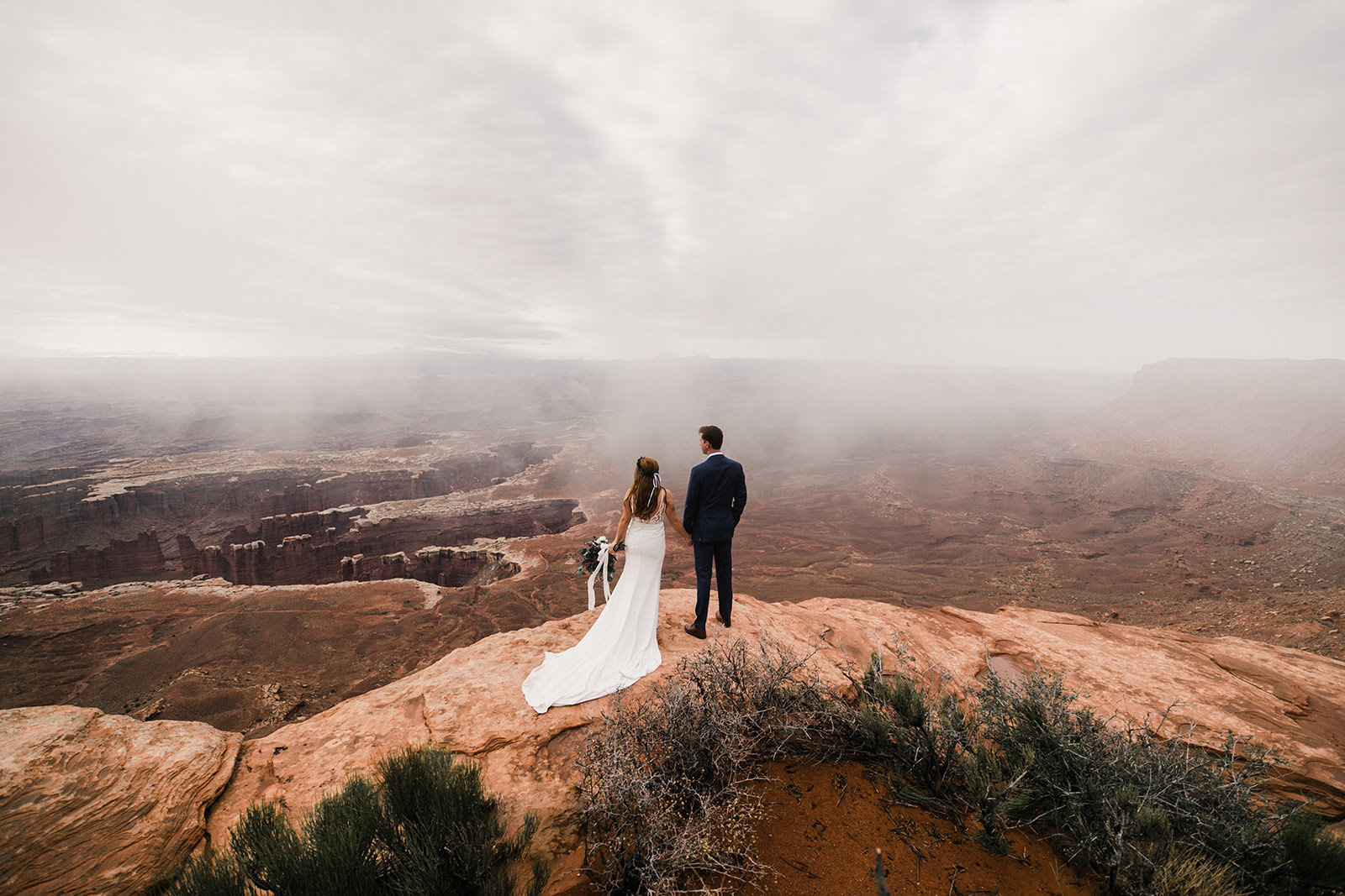 the hearnes adventure photography best of 2018 | Junebug Best of the Best Wedding Photographers | Adventure Elopement Photographer in Moab Utah, Yosemite National Park, and Alaska