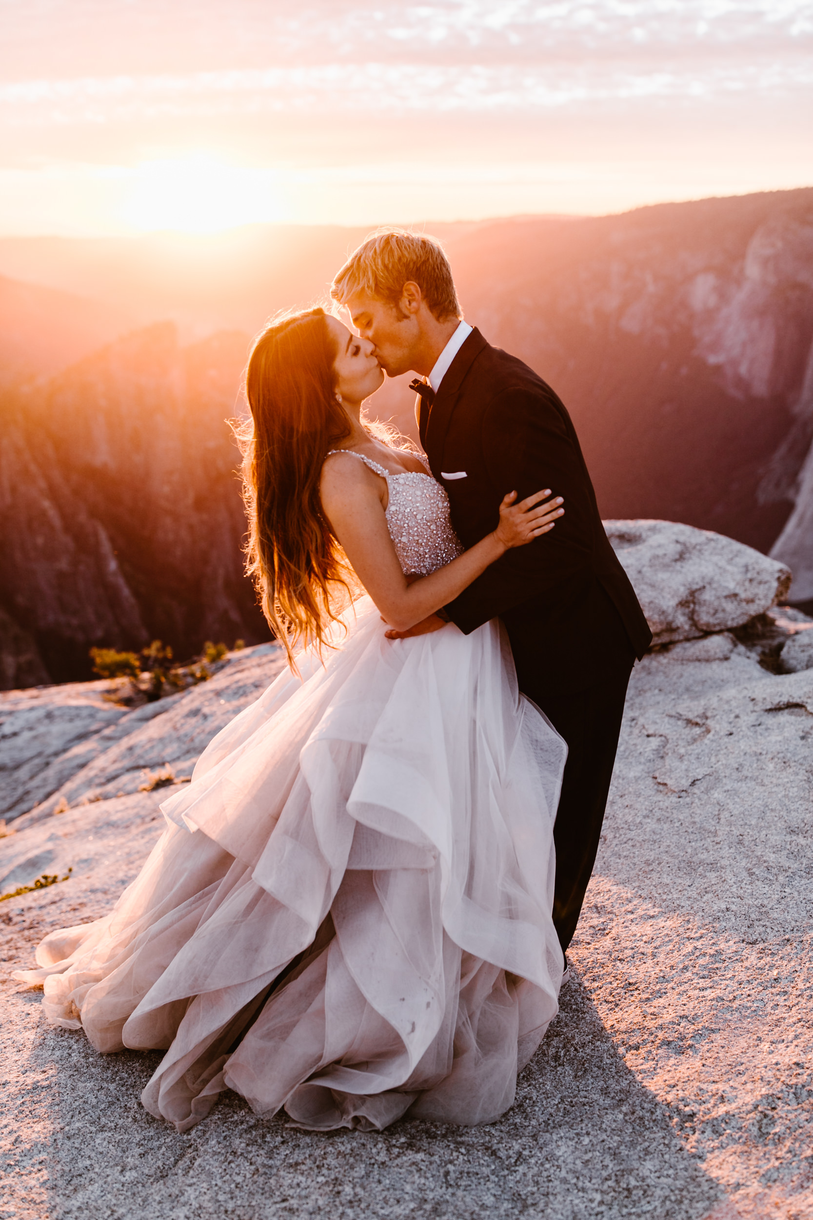 the hearnes adventure photography best of 2018 | Junebug Best of the Best Wedding Photographers | Adventure Elopement Photographer in Moab Utah, Yosemite National Park, and Alaska