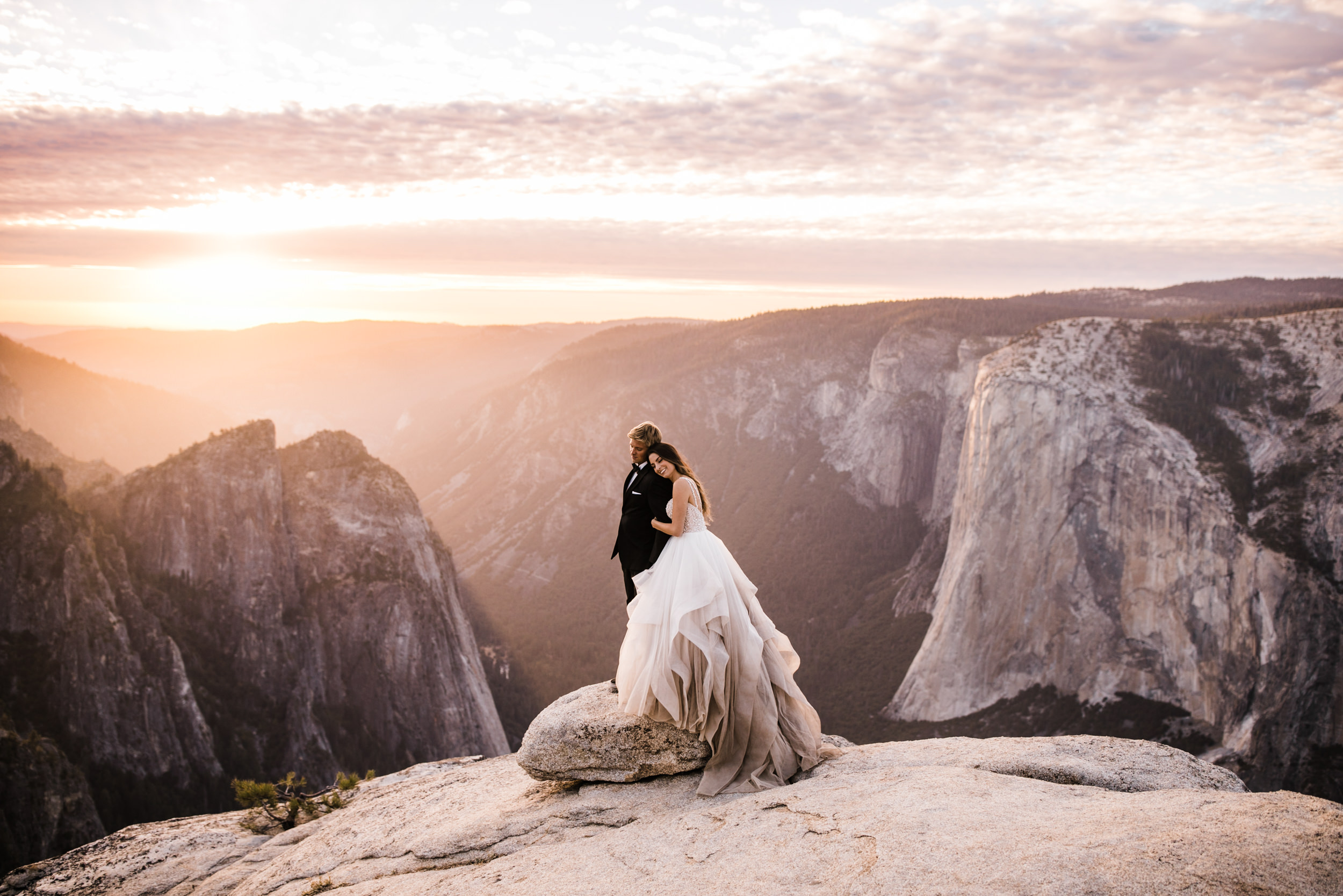 the hearnes adventure photography best of 2018 | Junebug Best of the Best Wedding Photographers | Adventure Elopement Photographer in Moab Utah, Yosemite National Park, and Alaska