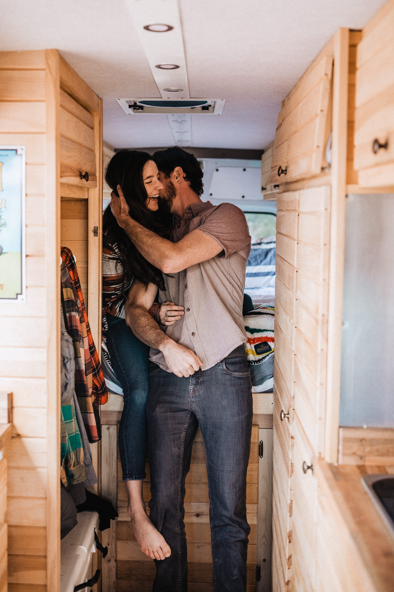 van life session in moab utah with keith and brianna madia | utah elopement photographer