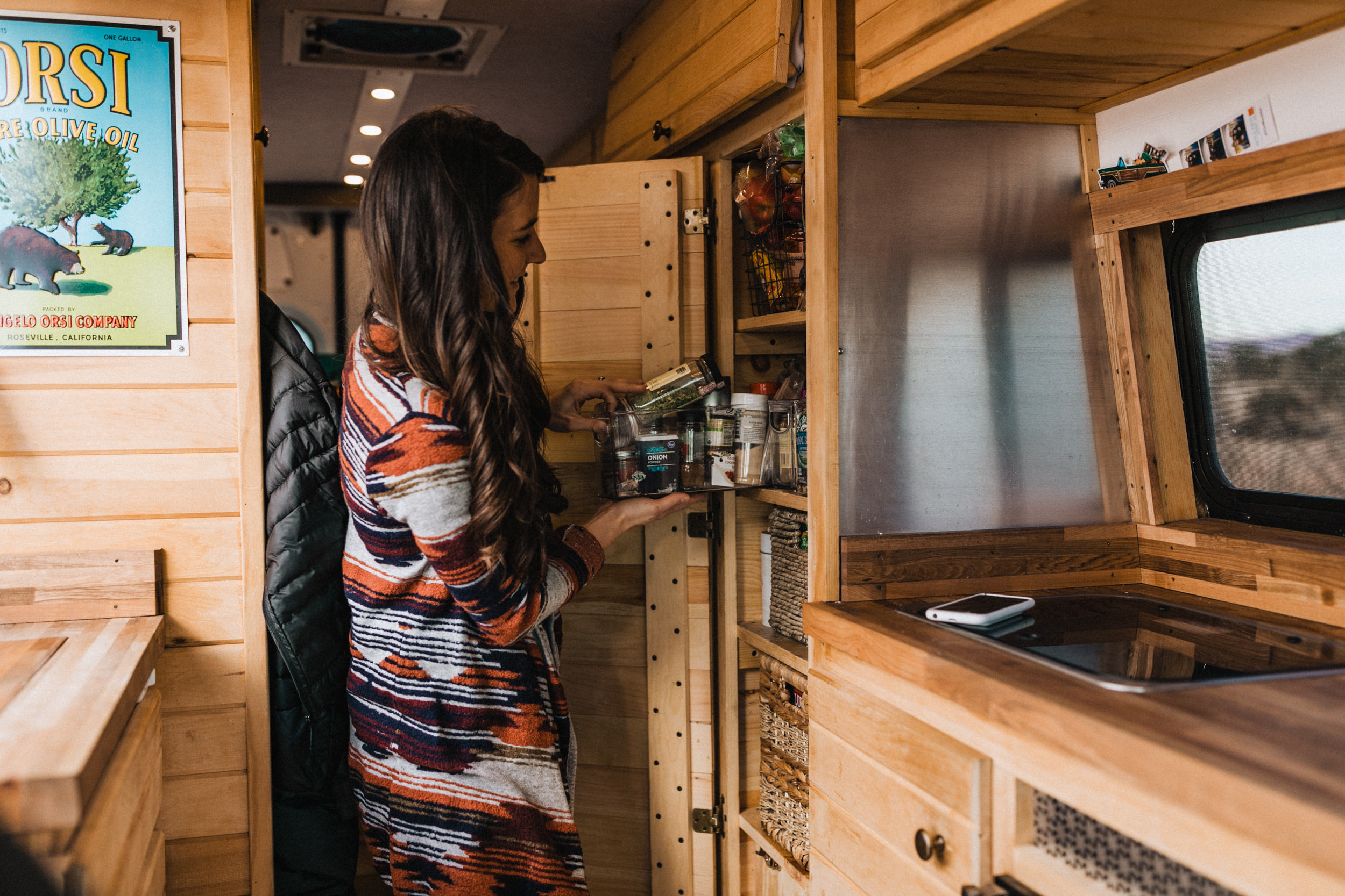 van life engagement photos | outdoor picnic in Moab, Utah | charcuterie and wine in the desert | the hearnes adventure photography