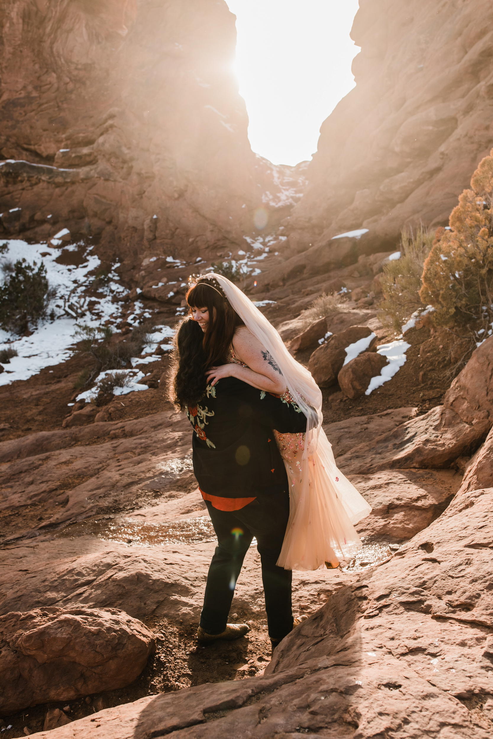 adventure wedding session in arches national park | moab elopement photographer | the hearnes adventure photography