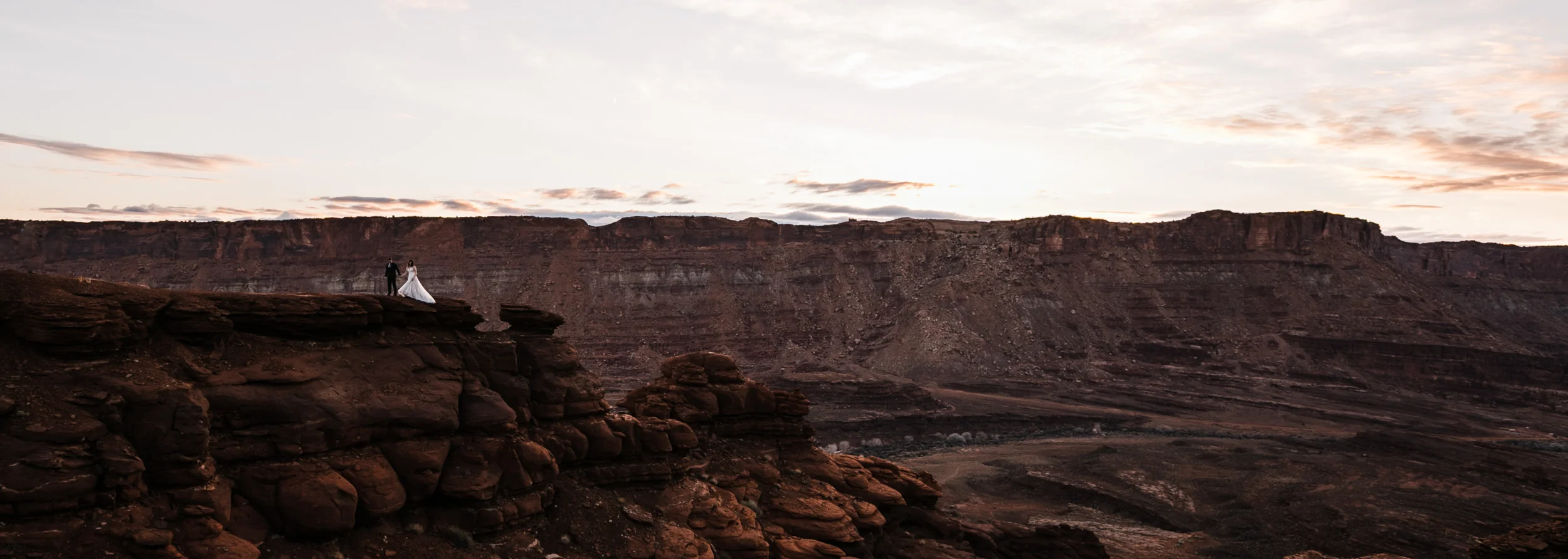 An amazing panoramic shot of Jeff and Claires sunrise session before their wedding!