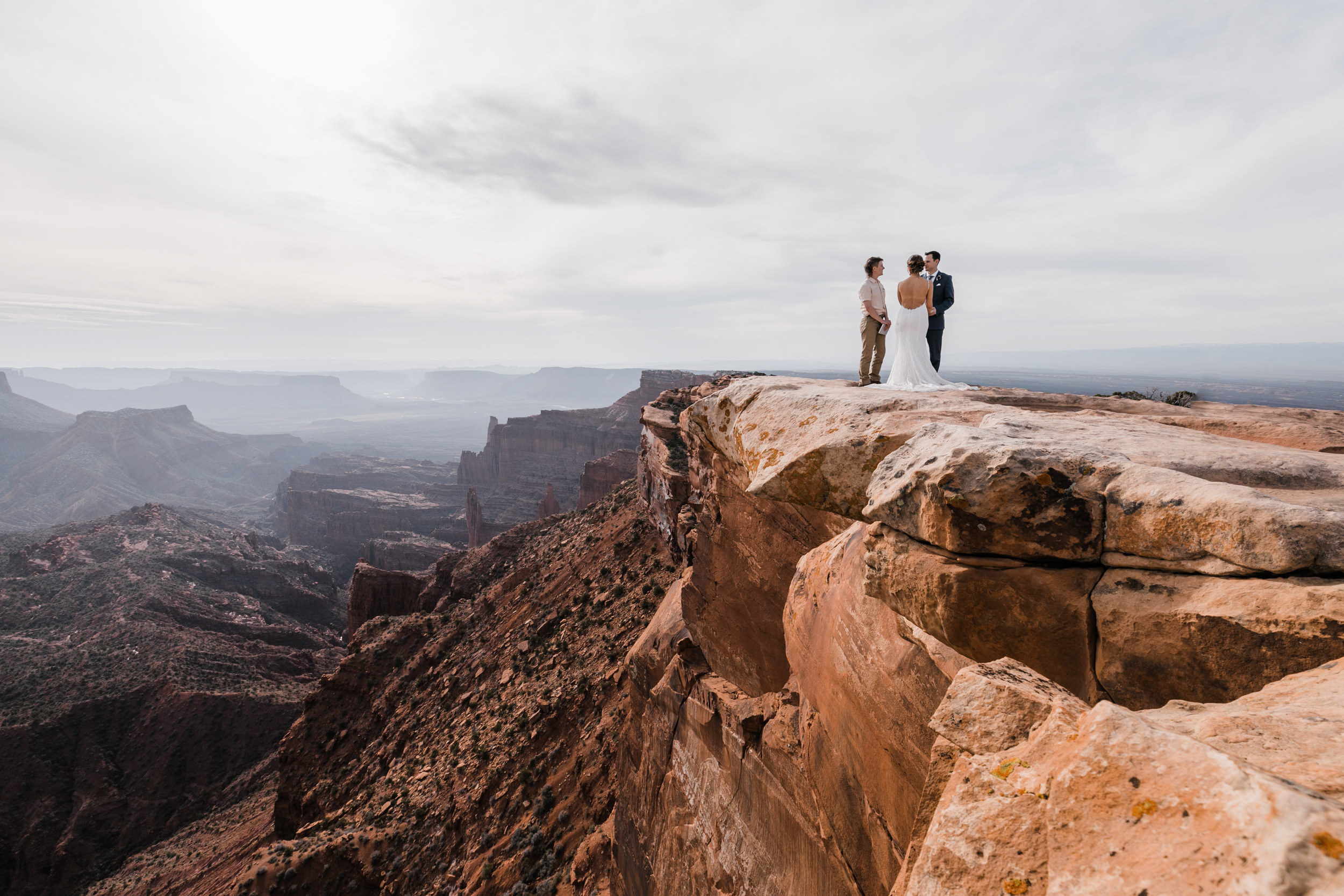 Hearnes-Elopement-Photography-Moab-Jeep-Wedding-15.jpg