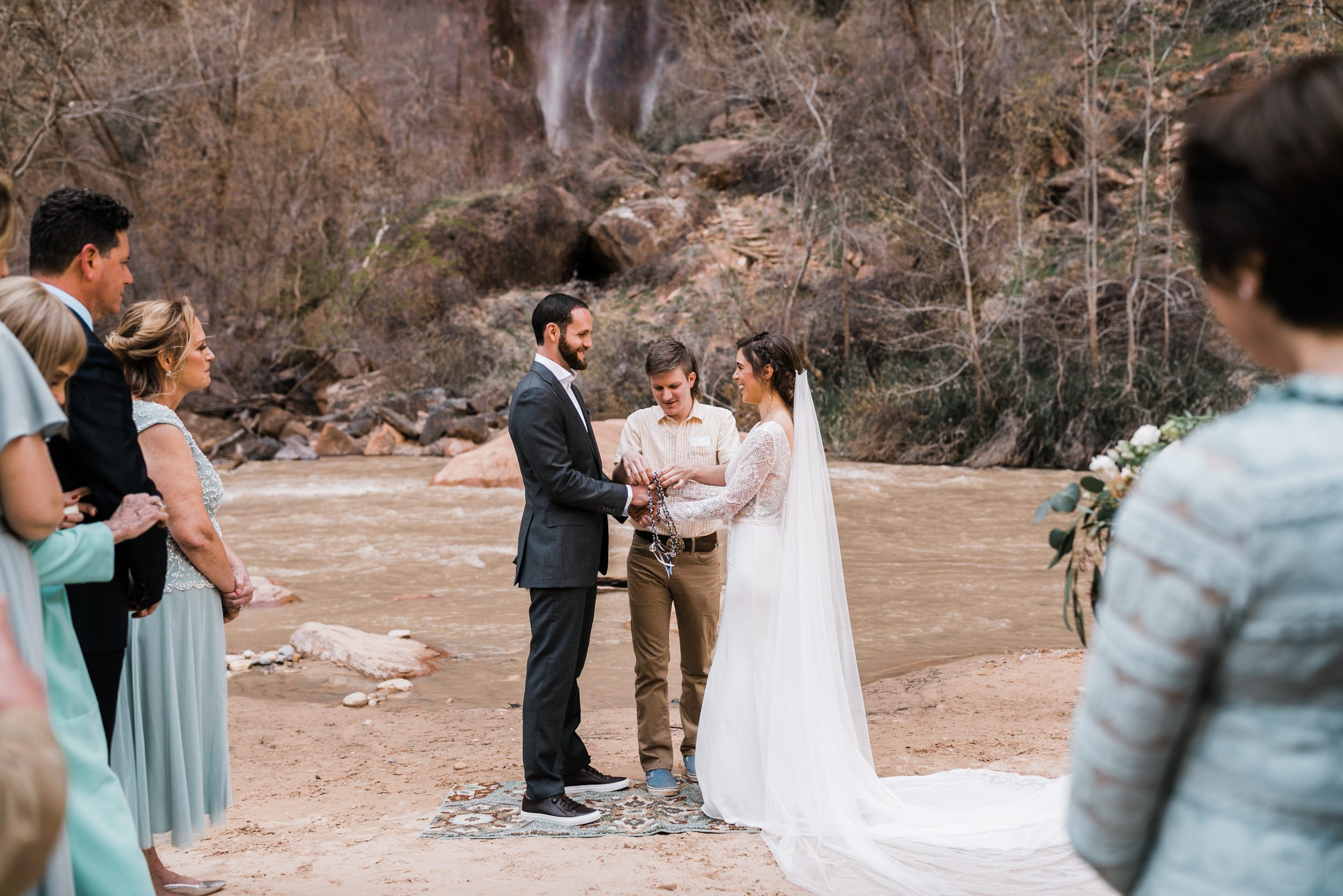 Zion-National-Park-Adventure-Wedding-Hearnes-Elopement-Photography-9.jpg