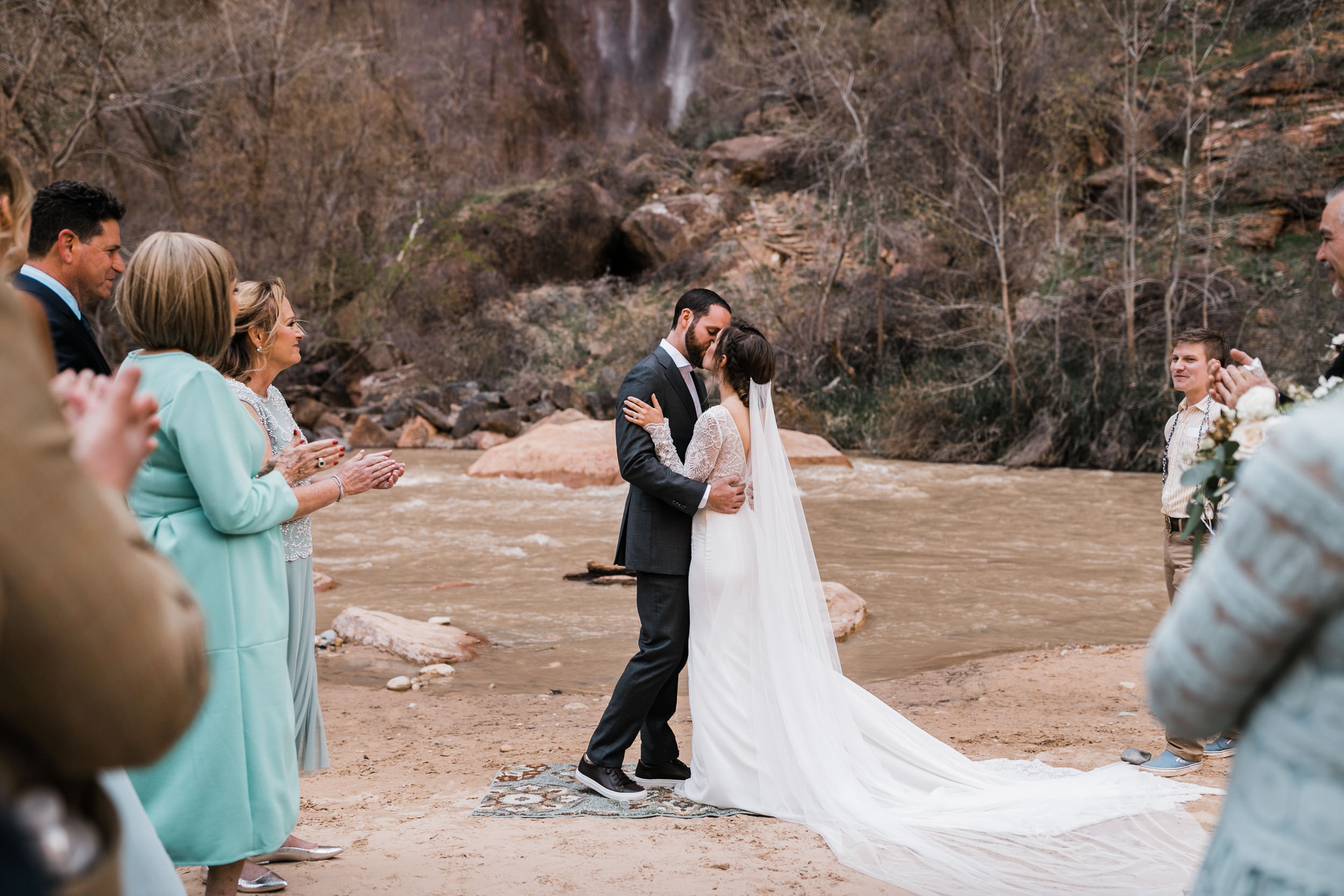 Zion-National-Park-Adventure-Wedding-Hearnes-Elopement-Photography-12.jpg