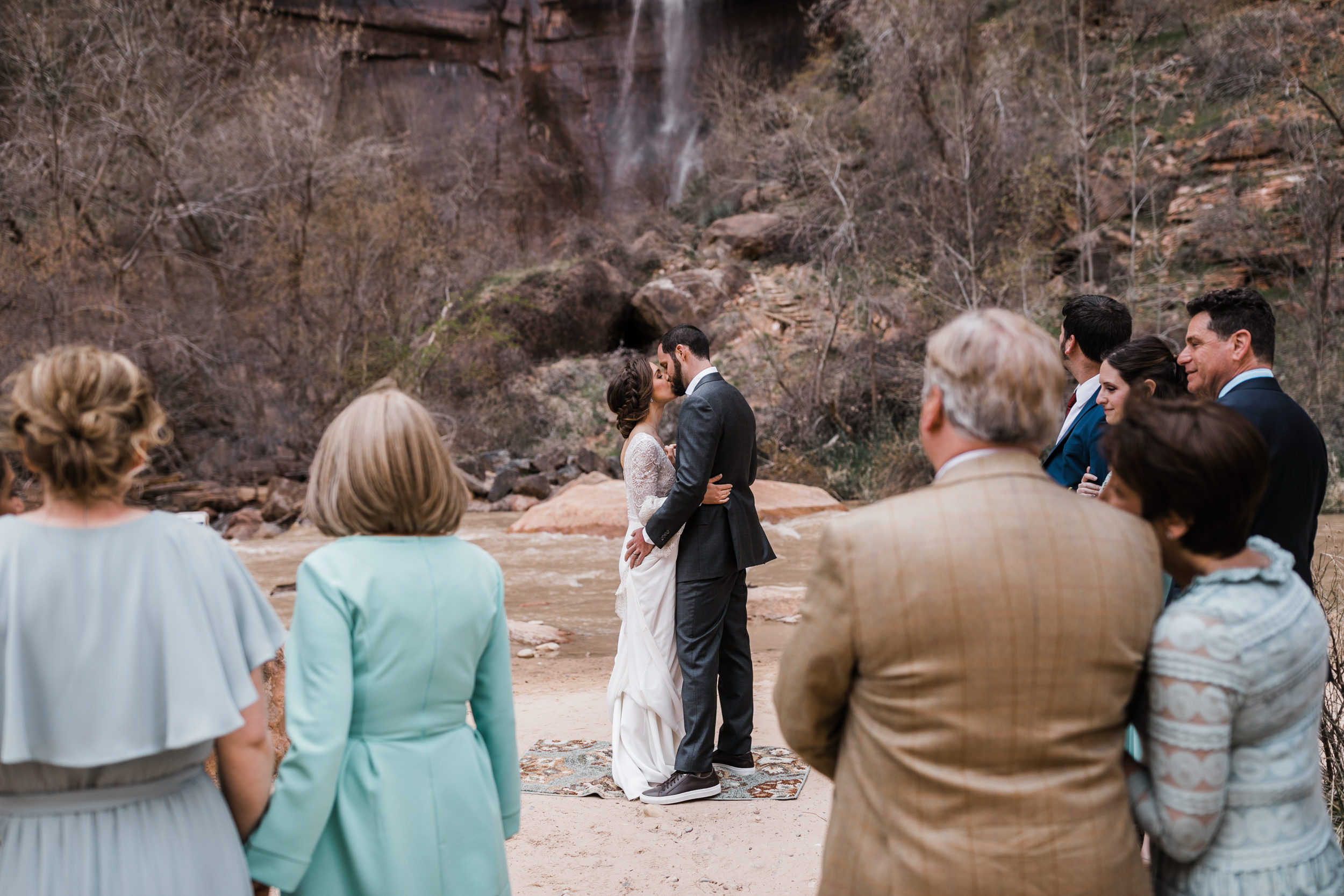 Zion-National-Park-Adventure-Wedding-Hearnes-Elopement-Photography-24.jpg