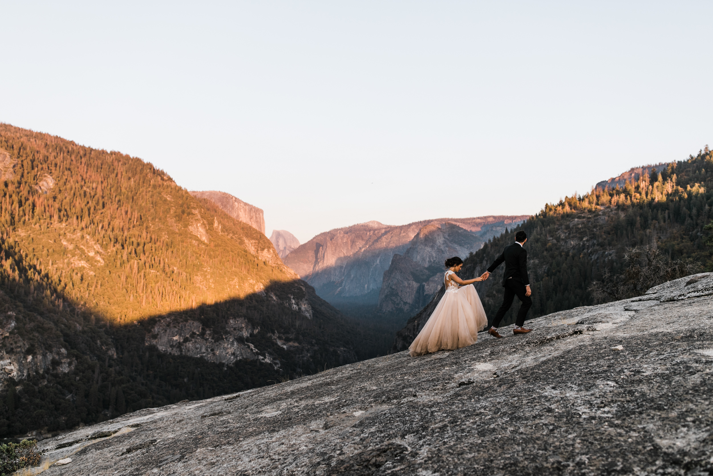 adventurous bride and groom in yosemite national park