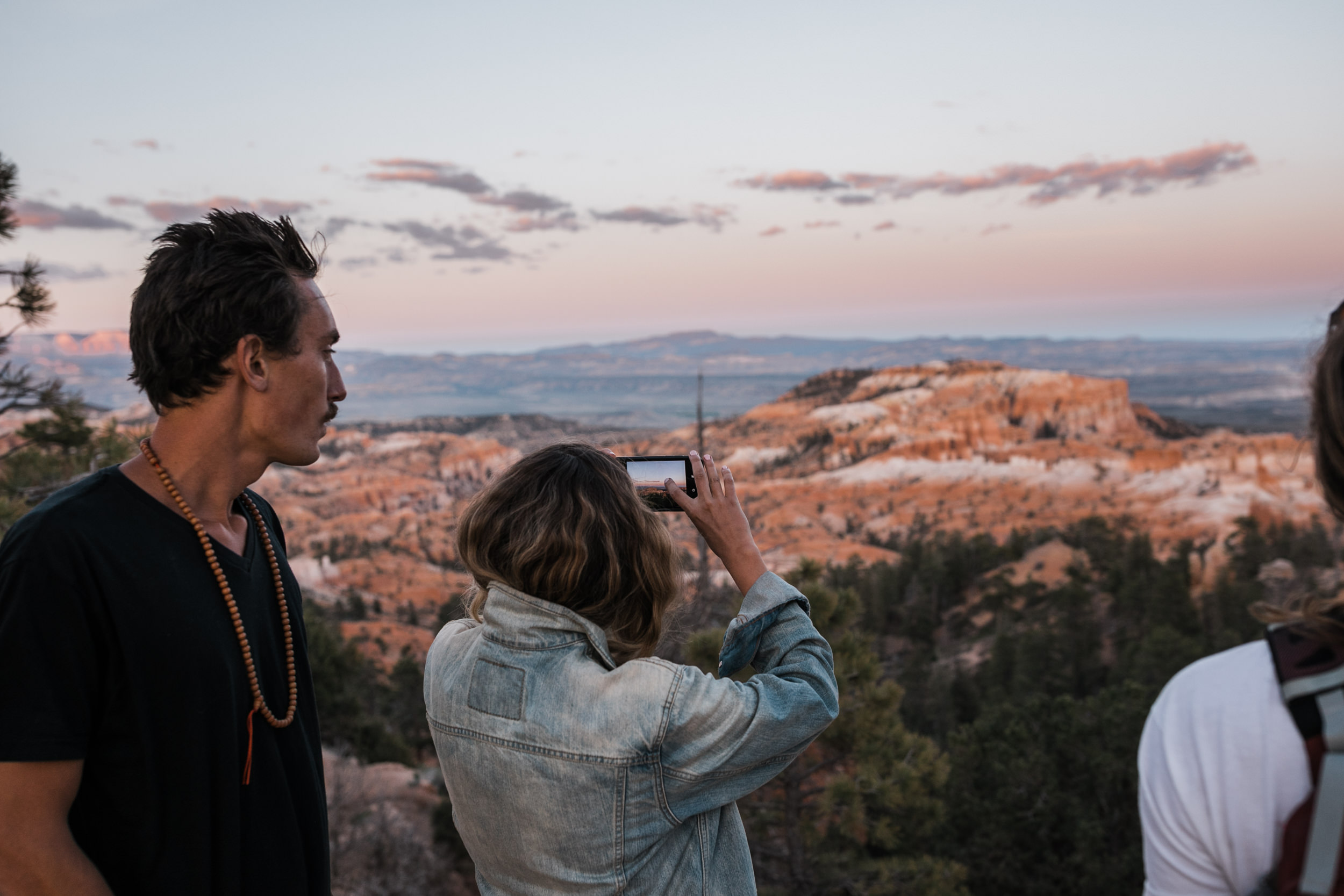 Vanlife-Photo-Session-Inspiration-Bryce-Canyon-National-Park-Utah-Hearnes-Adventure-Photography-47.jpg