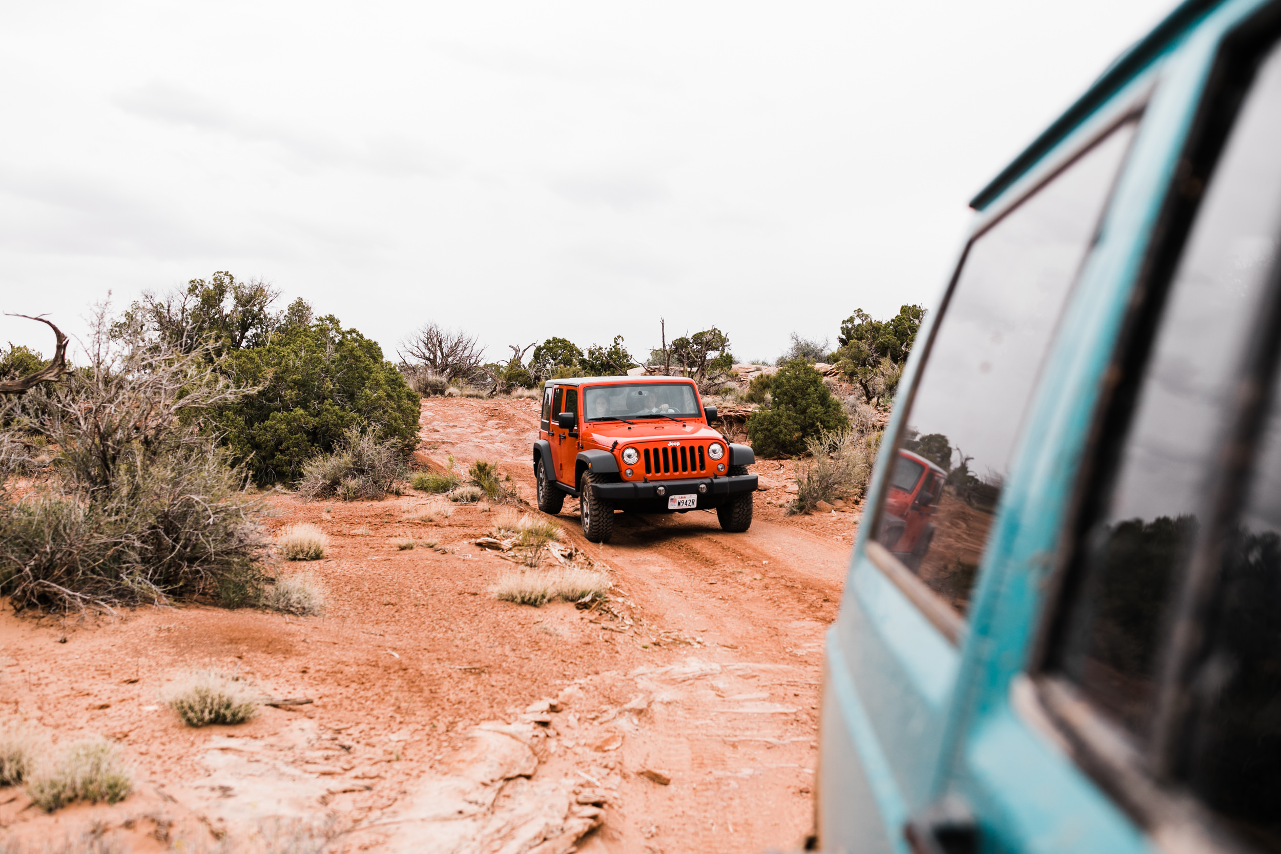 Jeep-Wedding-Moab-Utah-Hearnes-Adventure-Elopement-Photography-4.jpg