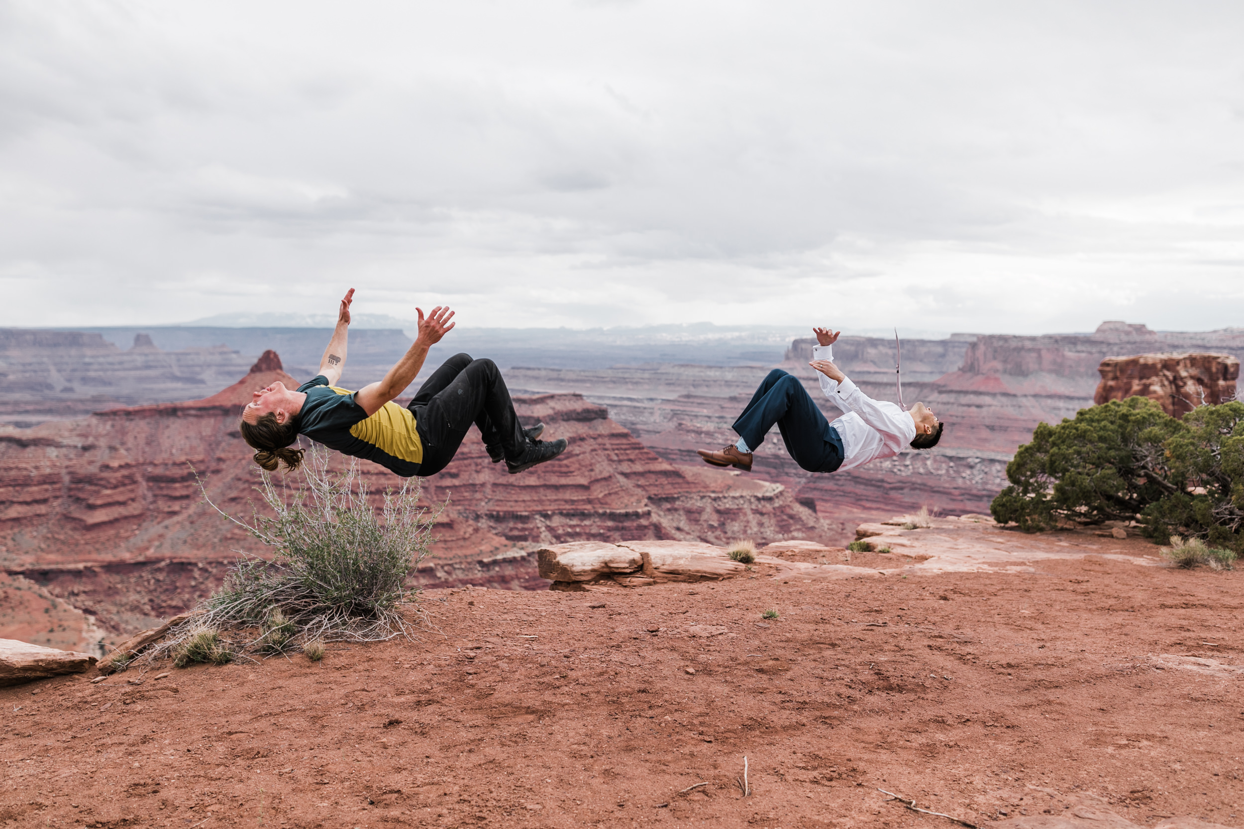 Jeep-Wedding-Moab-Utah-Hearnes-Adventure-Elopement-Photography-32.jpg