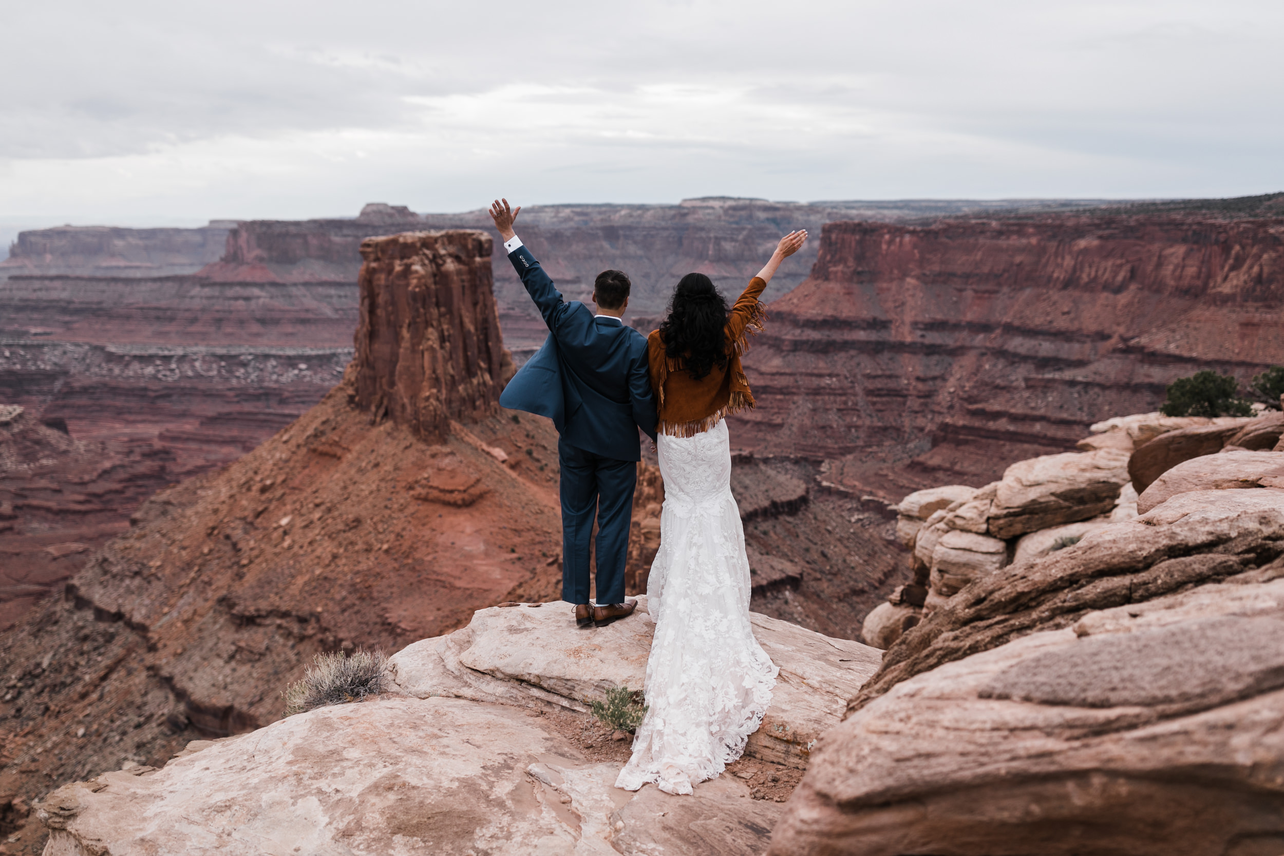 Jeep-Wedding-Moab-Utah-Hearnes-Adventure-Elopement-Photography-47.jpg