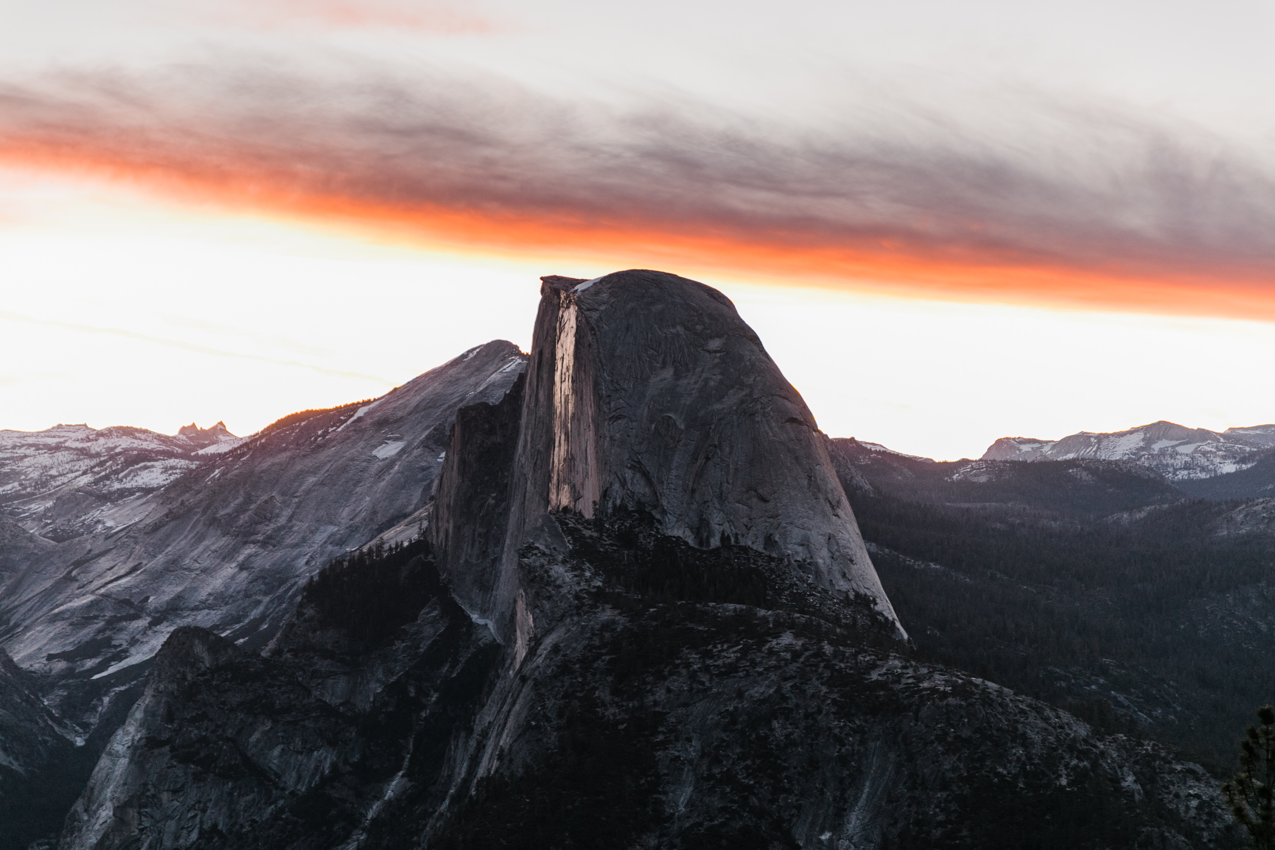 Adventurous Destination Elopement in Yosemite National Park | Glacier Point Sunrise First Look + Taft Point Ceremony | The Hearnes Adventure Photography