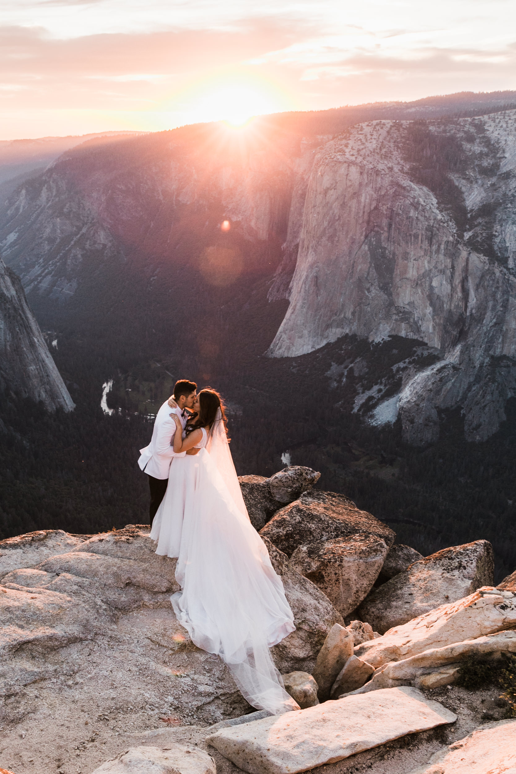 Adventurous Destination Elopement in Yosemite National Park | Glacier Point Sunrise First Look + Taft Point Ceremony | The Hearnes Adventure Photography