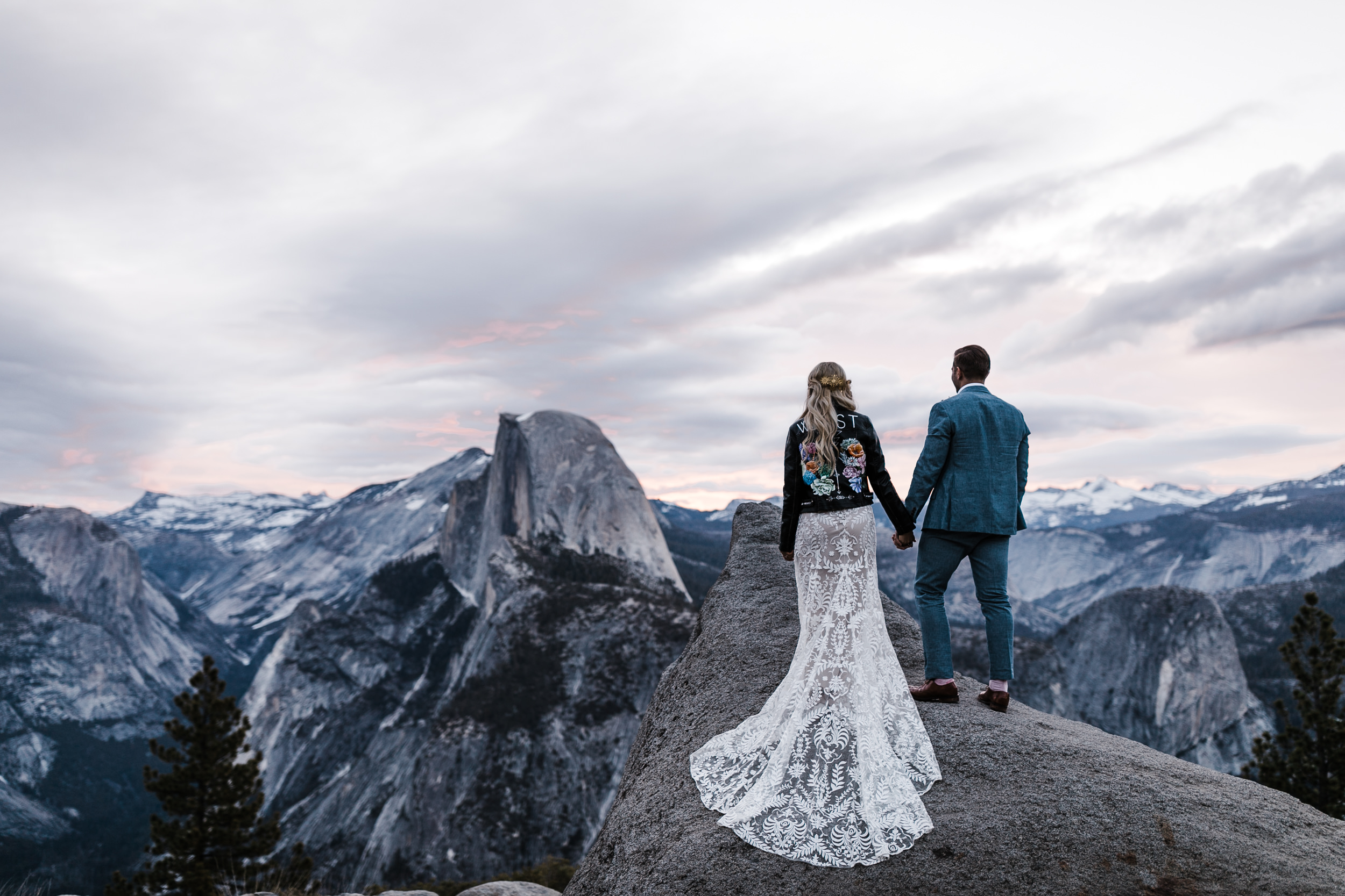 Erika + Grant’s intimate Yosemite National Park destination wedding + romantic backyard reception under twinkle lights | glacier point sunrise first look | the hearnes adventure photography 