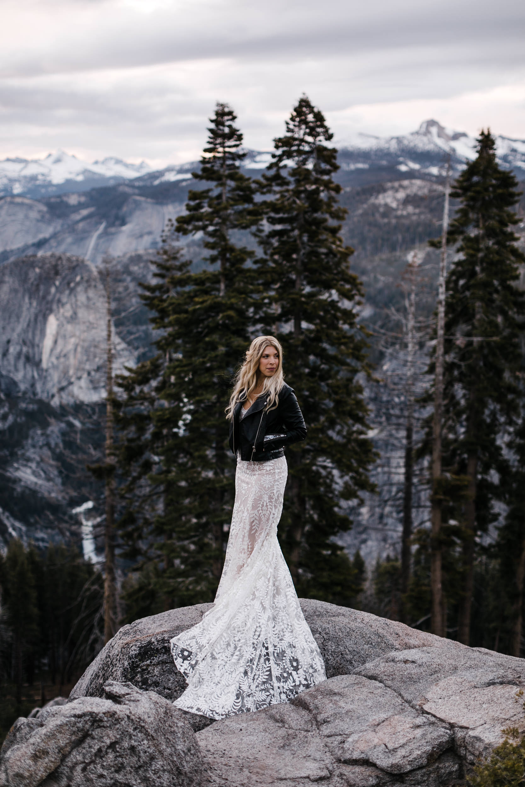 Erika + Grant’s intimate Yosemite National Park destination wedding + romantic backyard reception under twinkle lights | glacier point sunrise first look | the hearnes adventure photography 