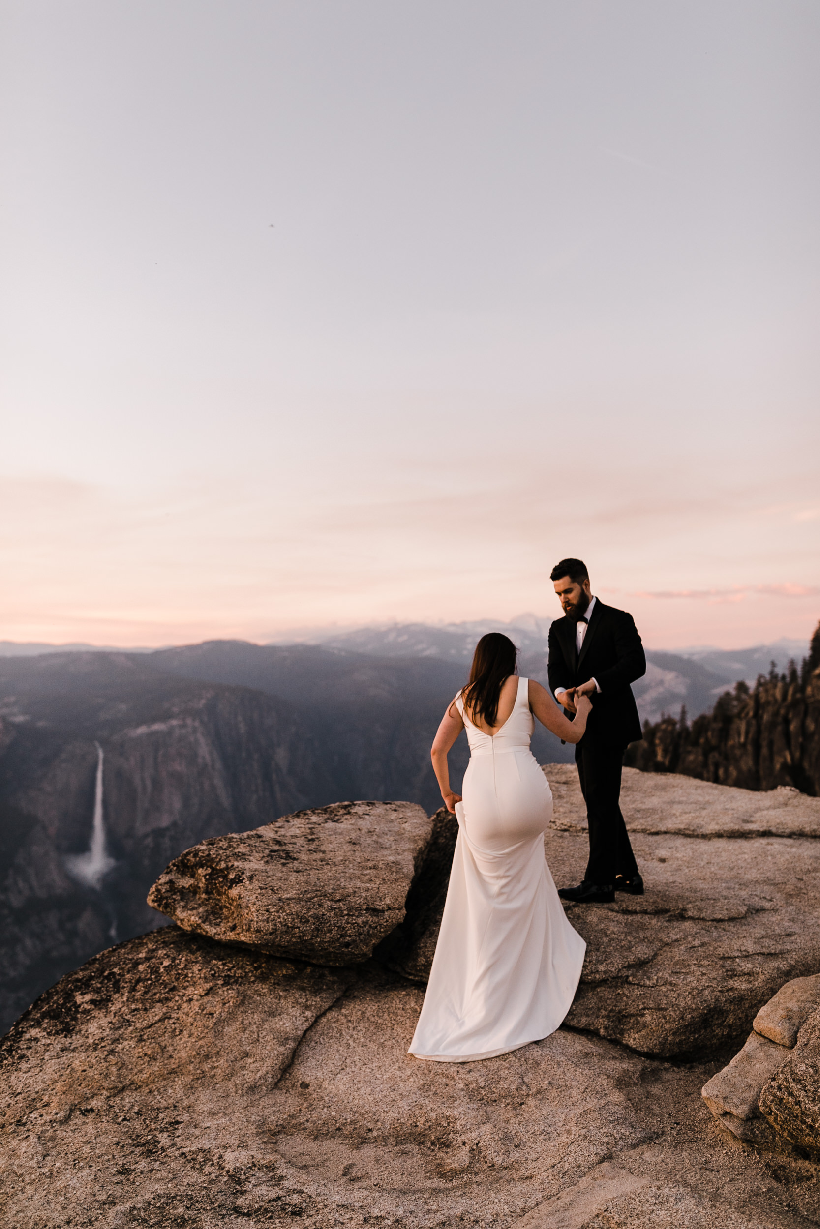 April + Kyle’s Adventurous Wedding Portraits in Yosemite National Park | the hearnes adventure wedding photography | taft point elopement