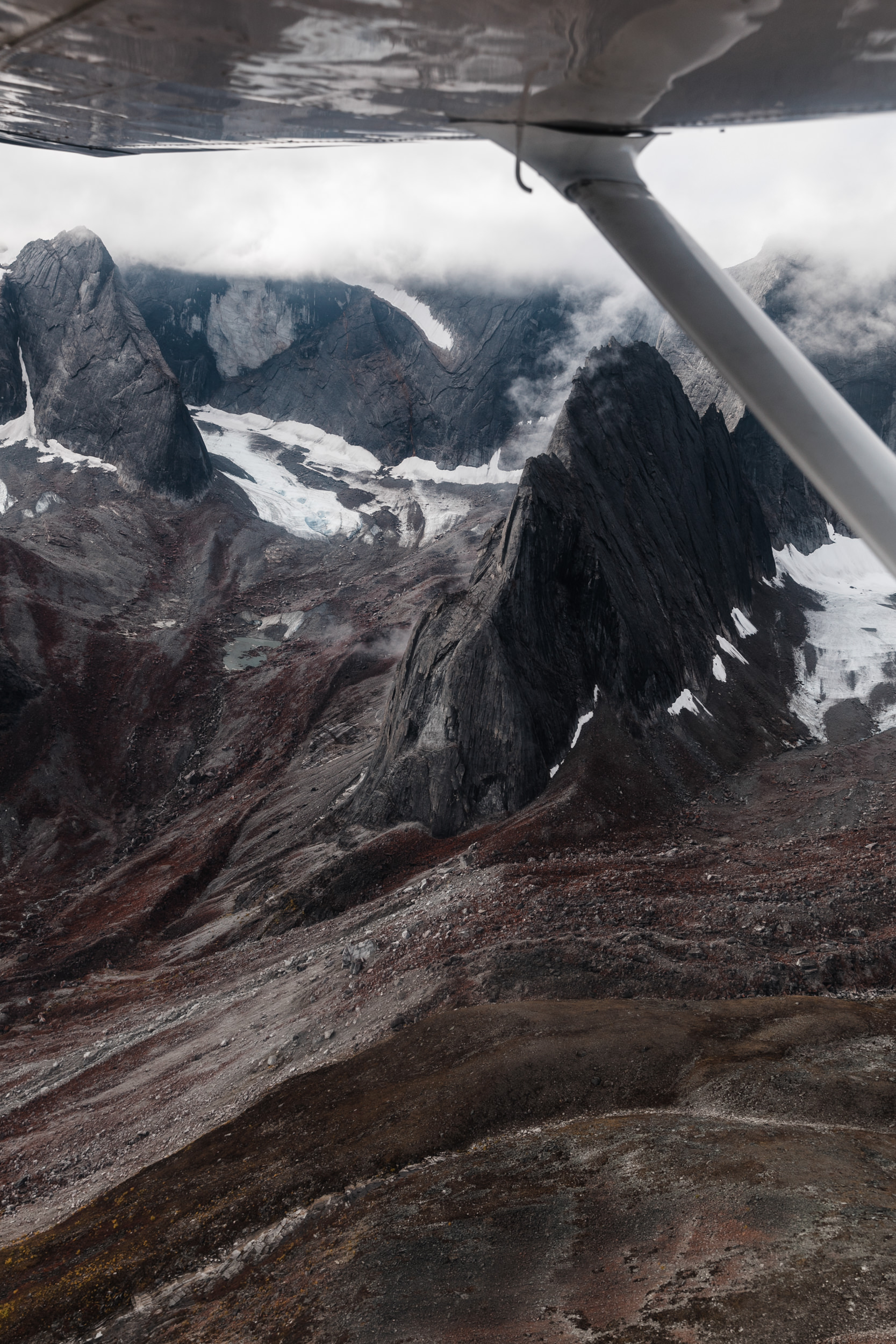 Flight tour and Landing in Anaktuvuk Pass inside Gates of the Arctic National Park in northern Alaska | The Hearnes Adventure Wedding Photography