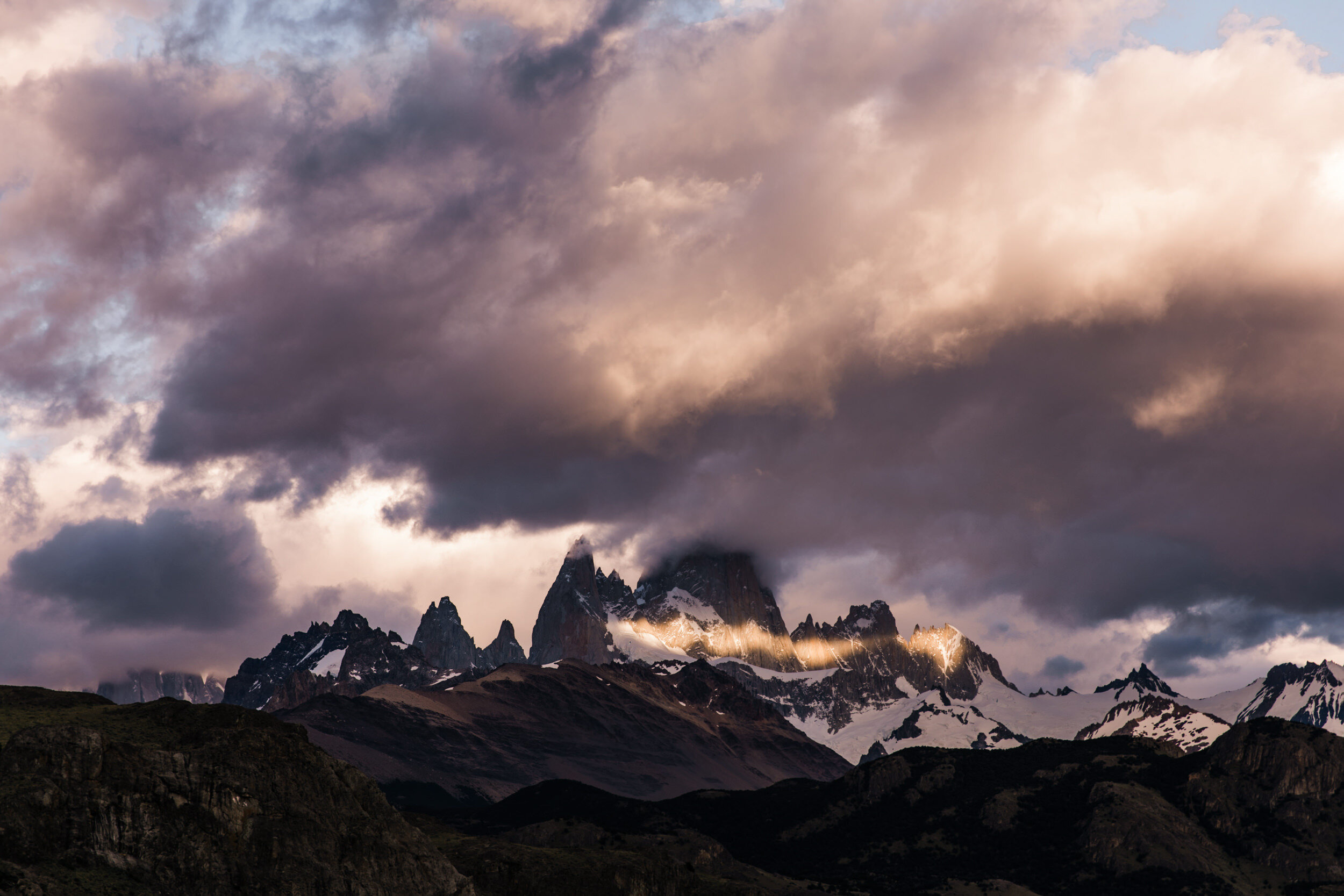Patagonia-Hearnes-Elopement-Photography-11.jpg