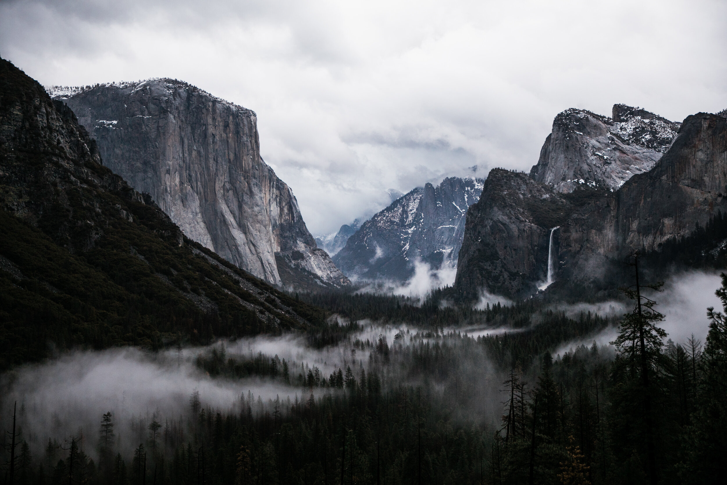 Yosemite-Hearnes-Elopement-Photography-10.jpg