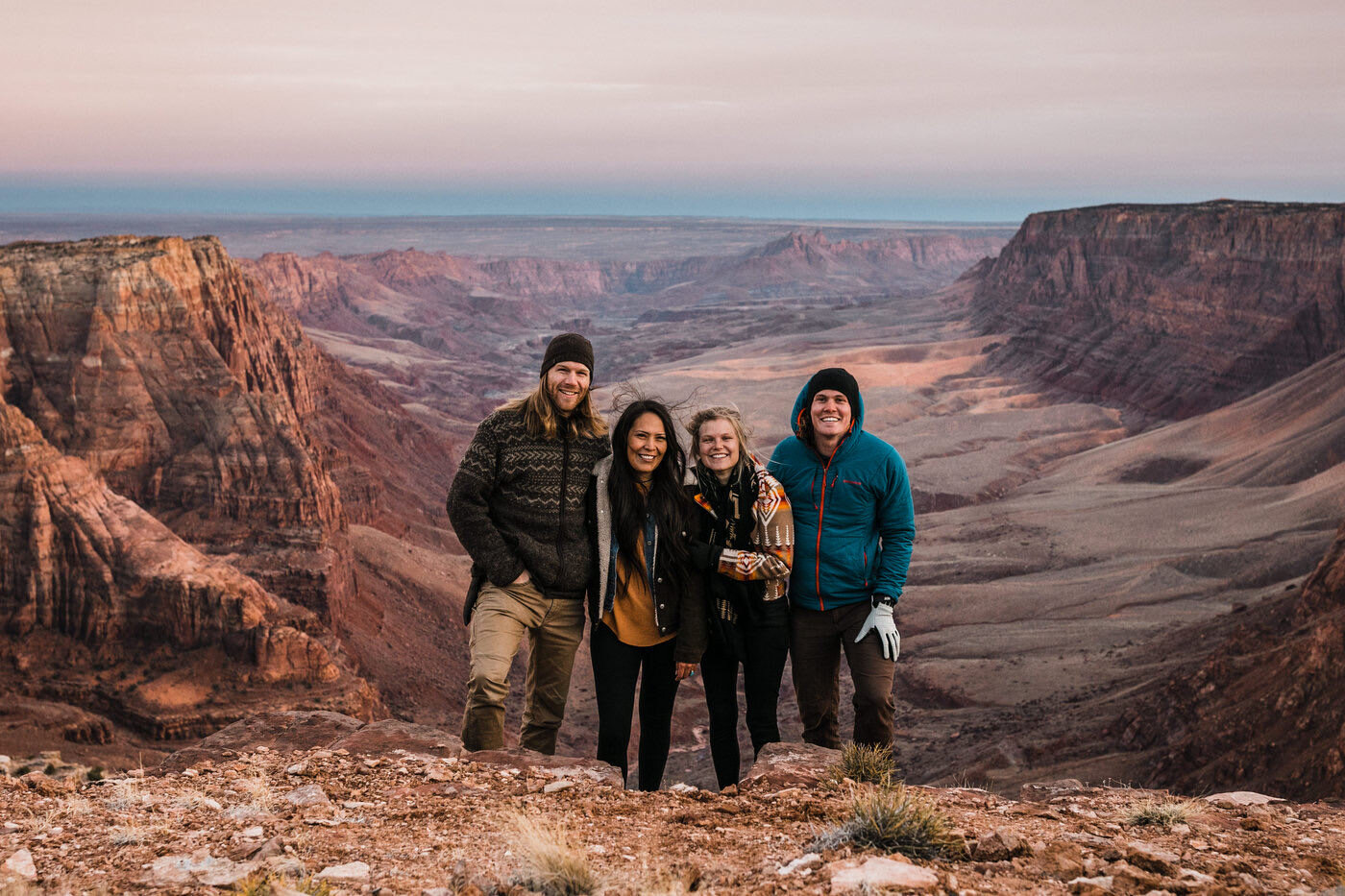 The Hearnes are Wedding Photographers in Page, Arizona | Horseshoe Bend in the Winter