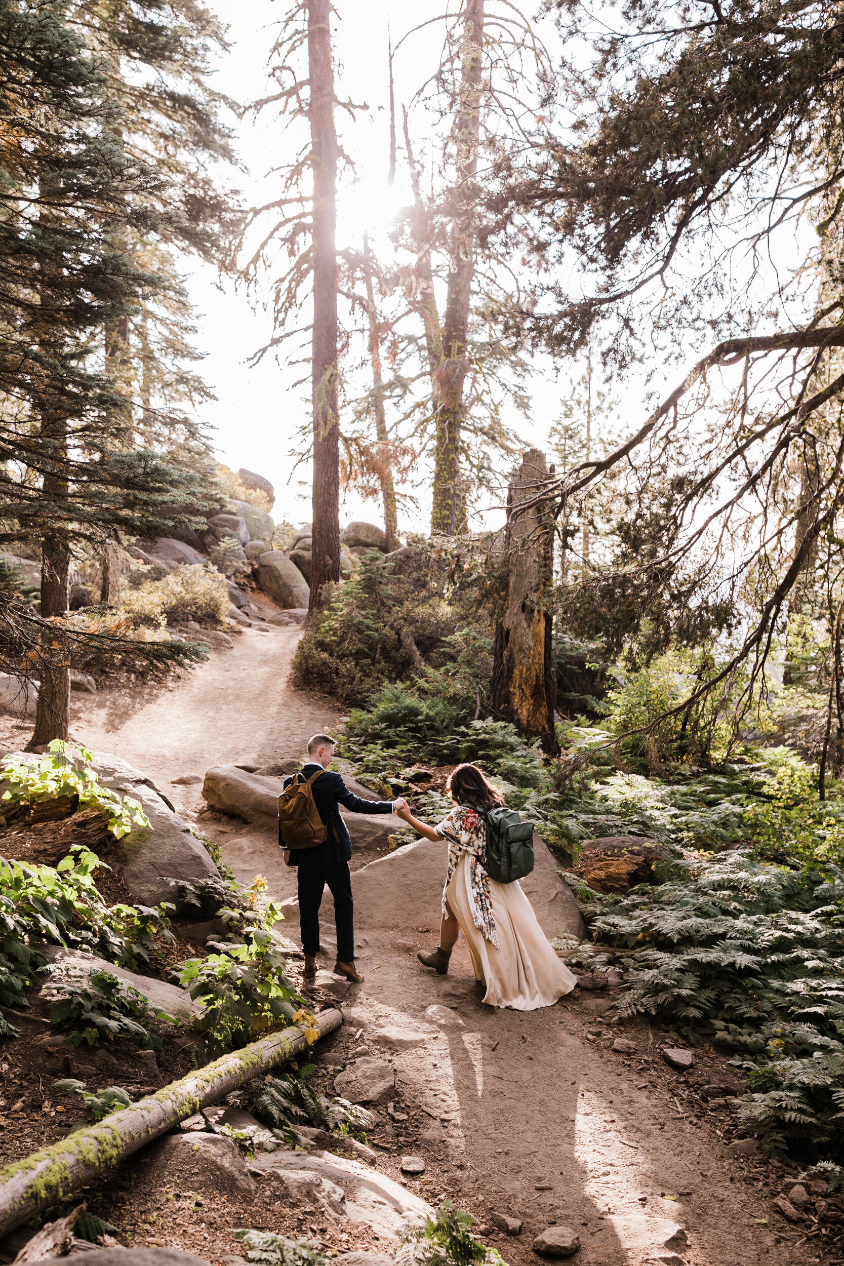 Hiking Engagement Session at Taft Point in Yosemite National Park | The Hearnes Adventure Photography