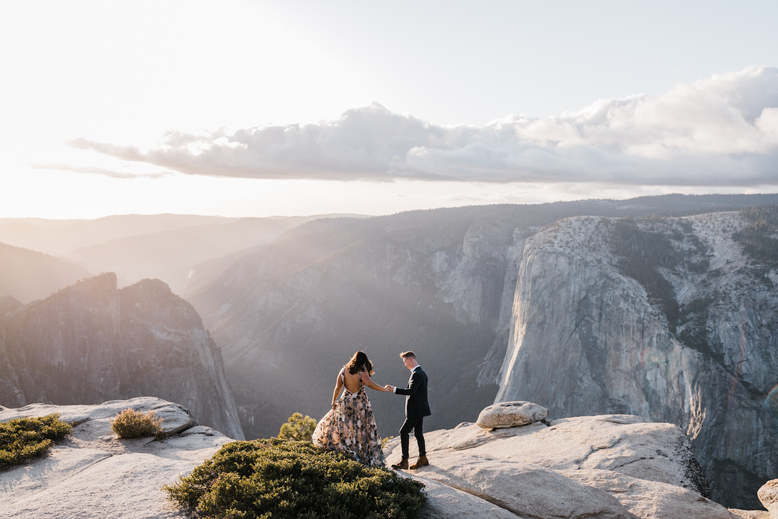 Hiking Engagement Session at Taft Point in Yosemite National Park | The Hearnes Adventure Photography