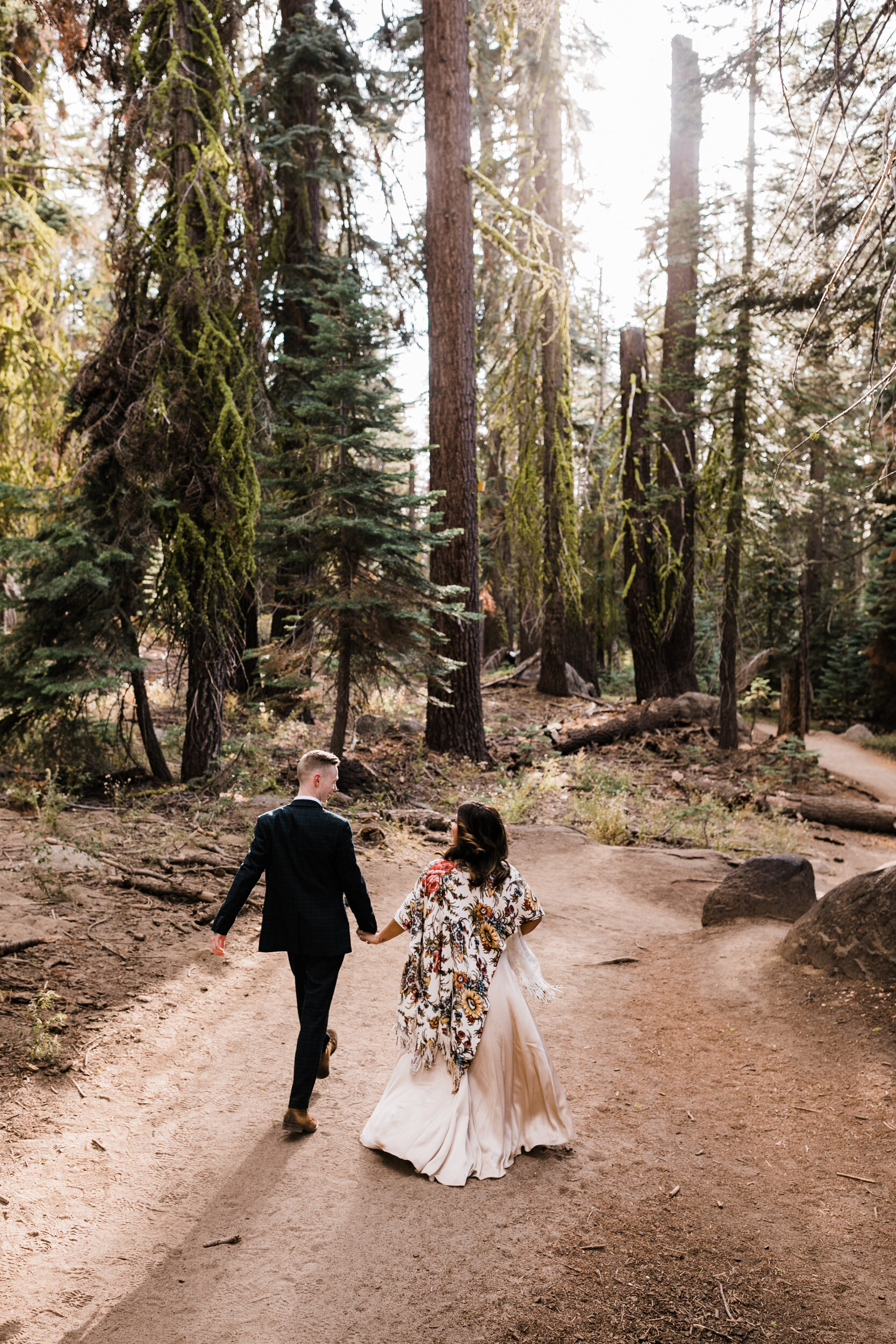 Hiking Engagement Session at Taft Point in Yosemite National Park | The Hearnes Adventure Photography