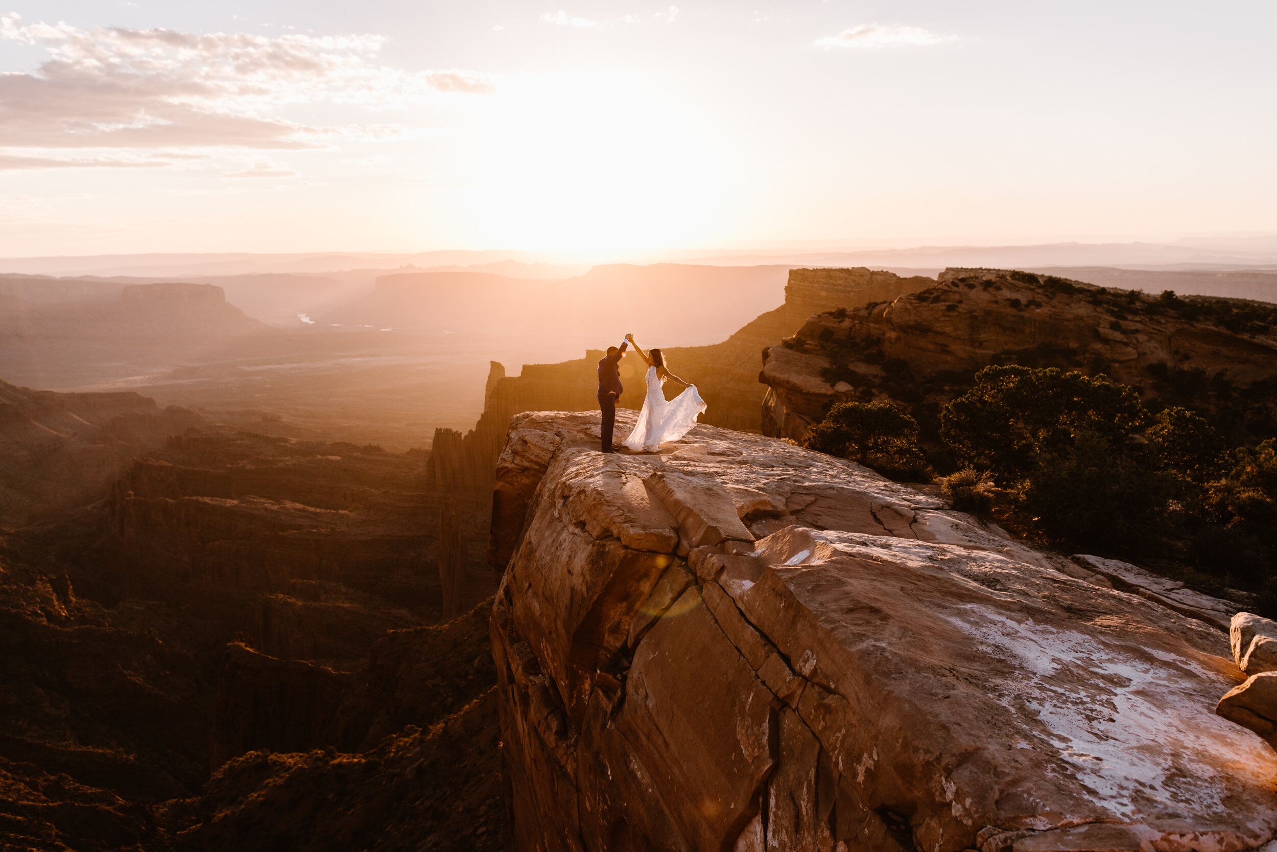 Hearnes-Elopement-Photography-Moab-Adventure-Jeep-Wedding-Photographer-9.jpg