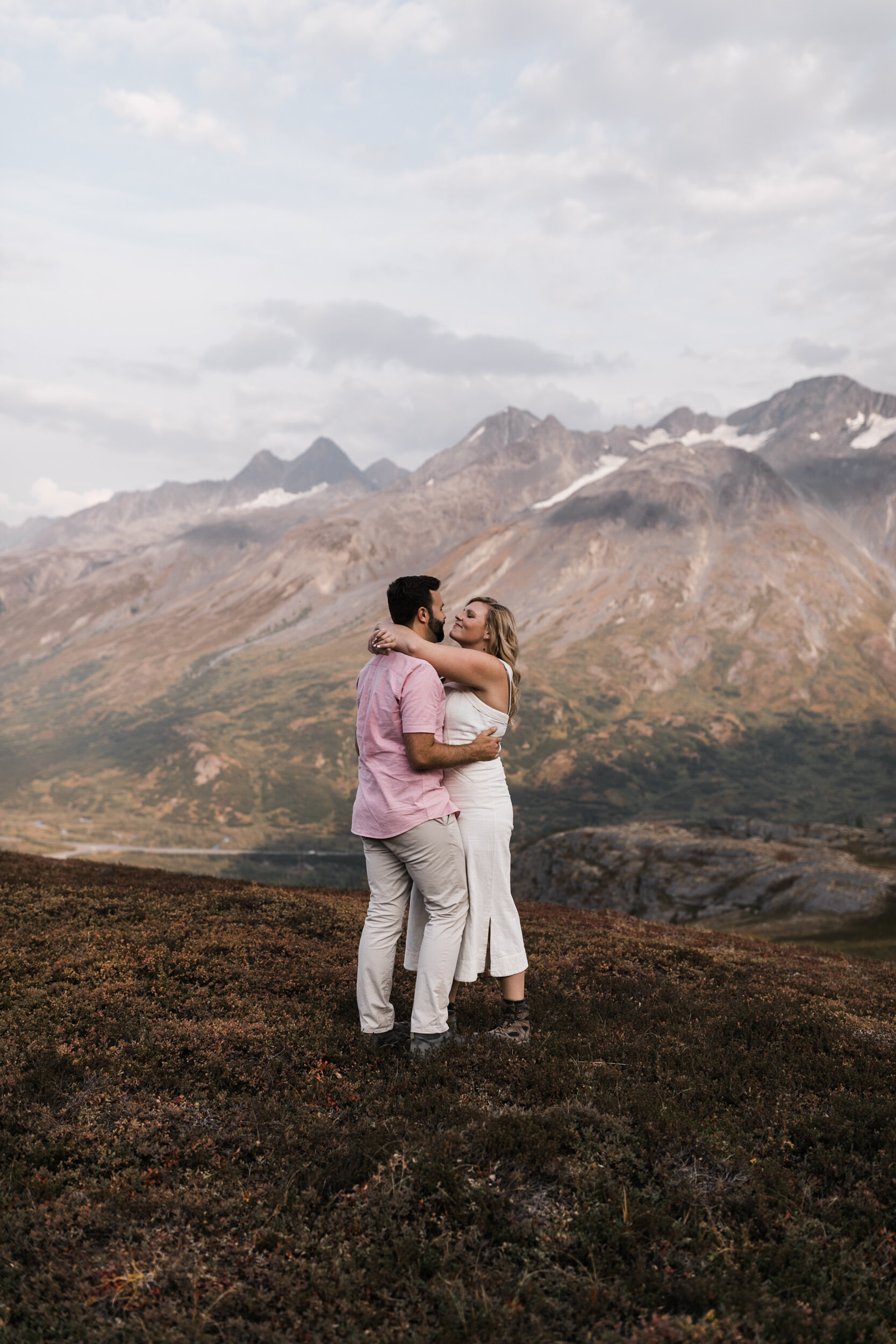 Engagement Session in Alaska | August Fall Colors on a Glacier Hike | The Hearnes Adventure Wedding Photography