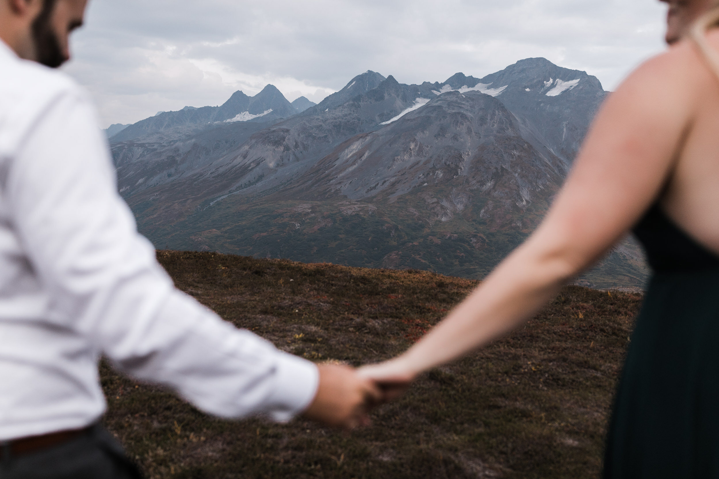 Engagement Session in Alaska | August Fall Colors on a Glacier Hike | The Hearnes Adventure Wedding Photography