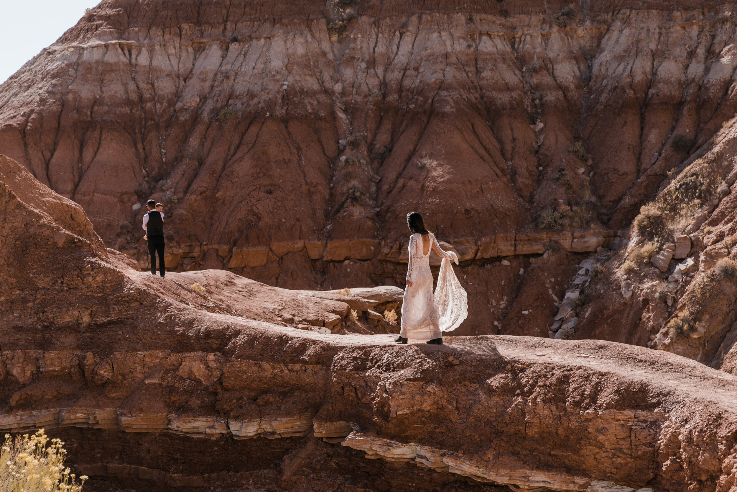 Amangiri Destination Wedding | Luxury Aman Adventure Elopement in the Utah Desert | Galia Lahav Bride | The Hearnes Adventure Photography