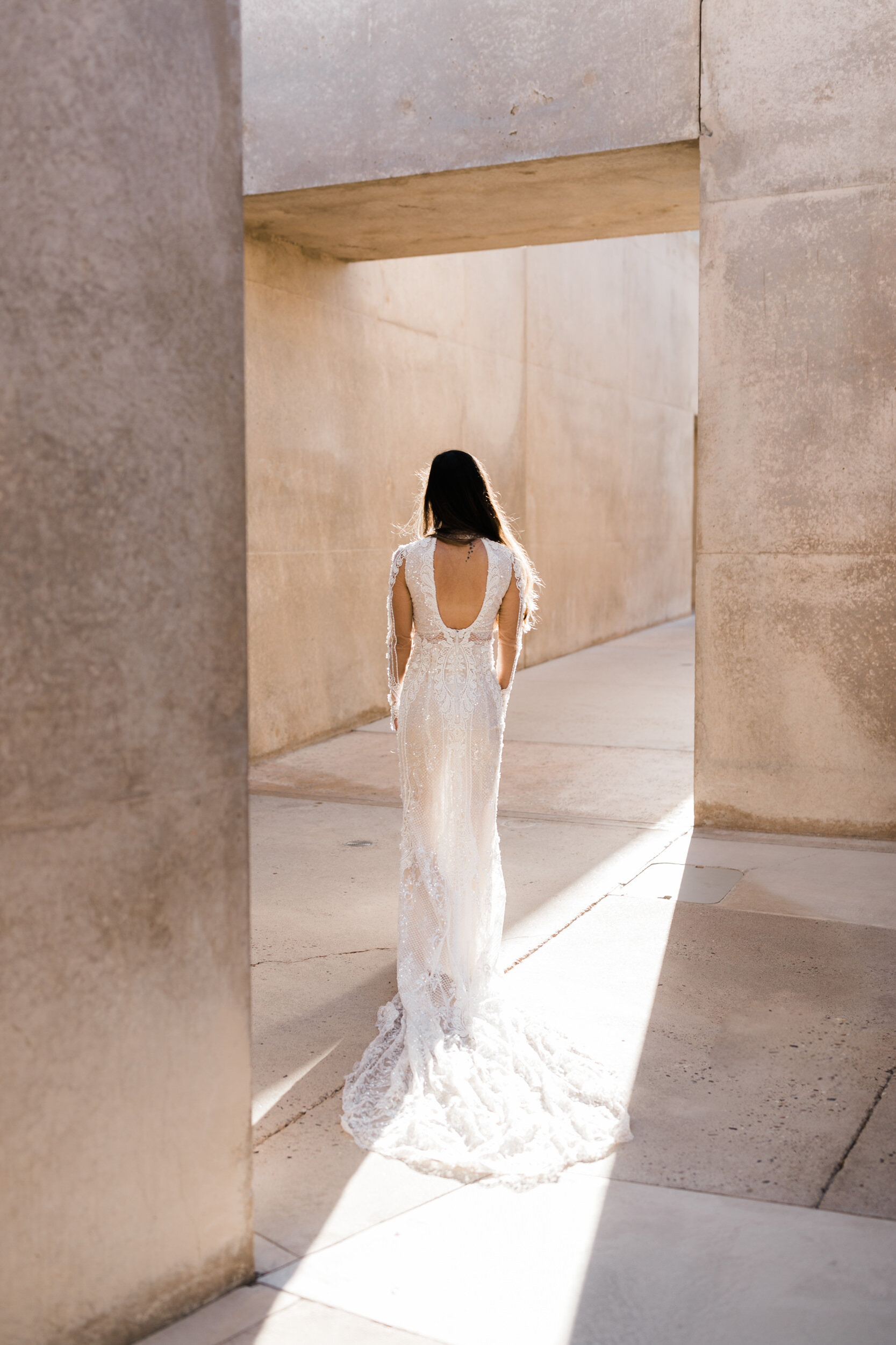 Amangiri Destination Wedding | Luxury Aman Adventure Elopement in the Utah Desert | Galia Lahav Bride | The Hearnes Adventure Photography