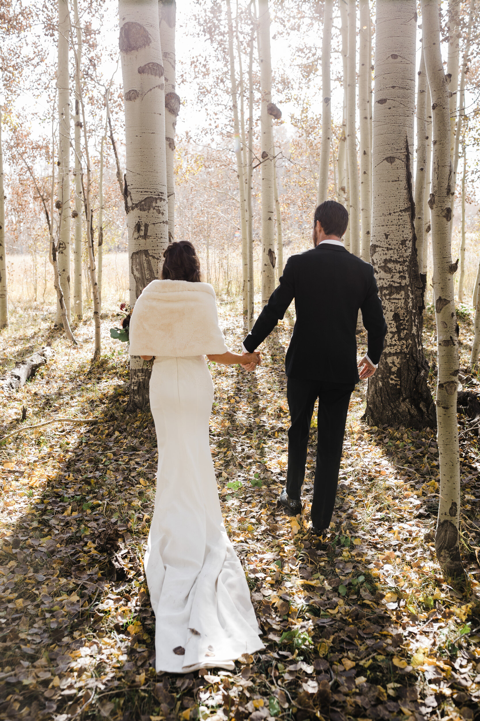 Moab Elopement | wedding with a golden retriever puppy | The Hearnes Adventure Photography