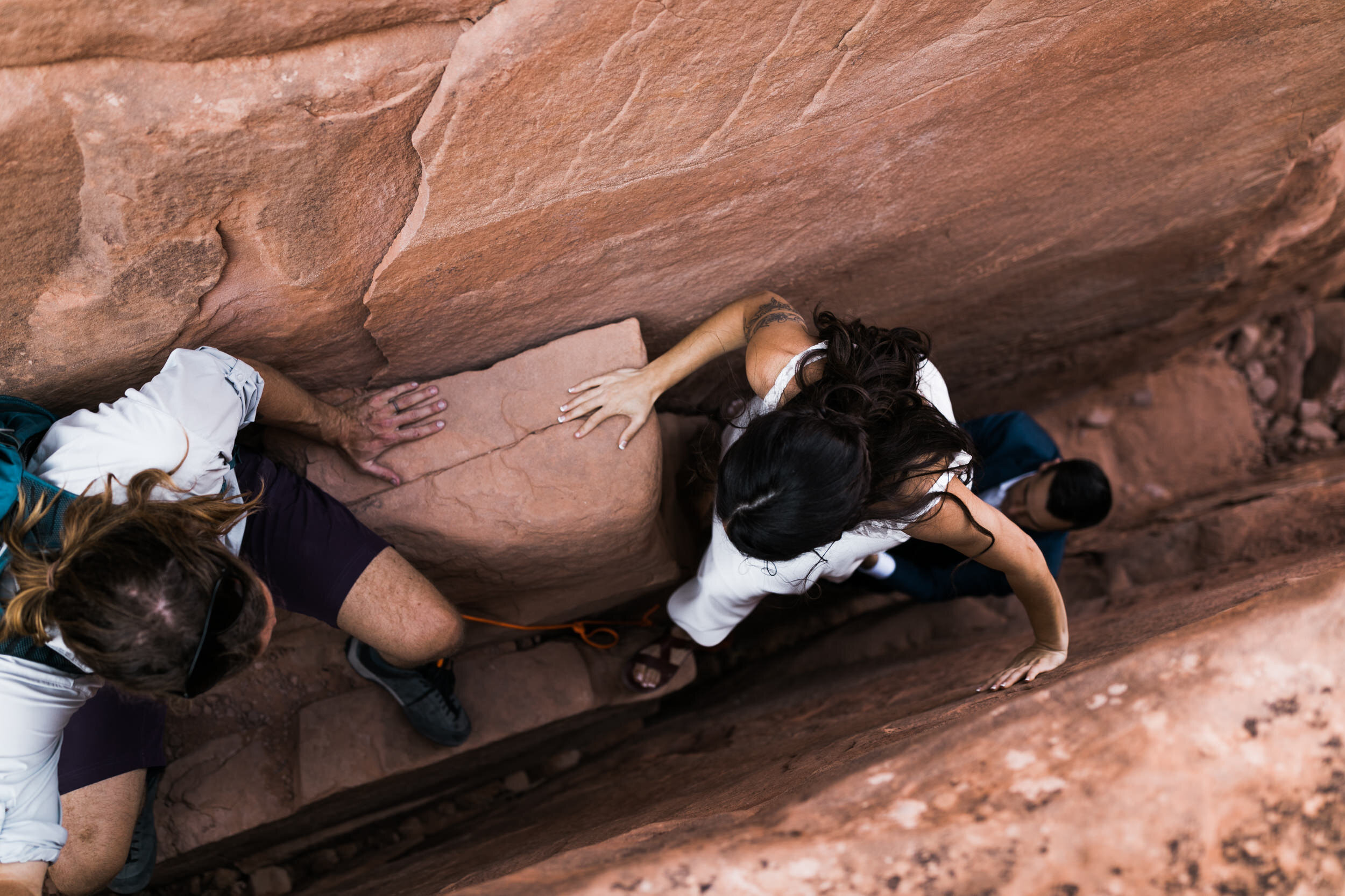 Sunrise elopement first look in Arches national park  | moab adventure wedding | the hearnes photography