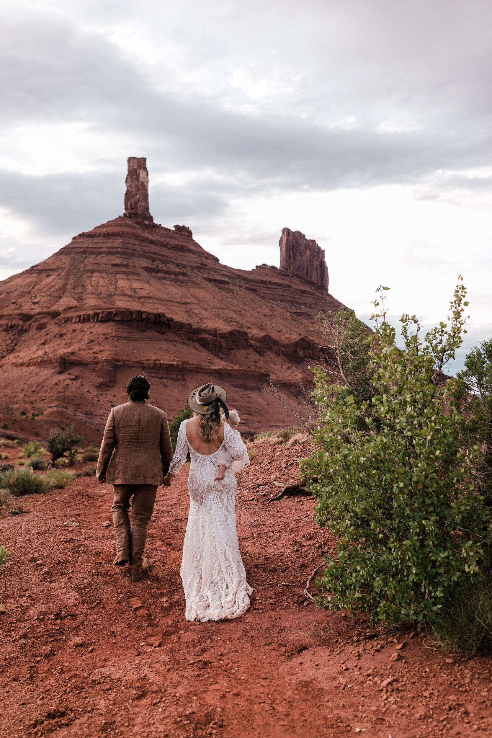 Moab-Adventure-Wedding-Hearnes-Elopement-Photography-93.jpg