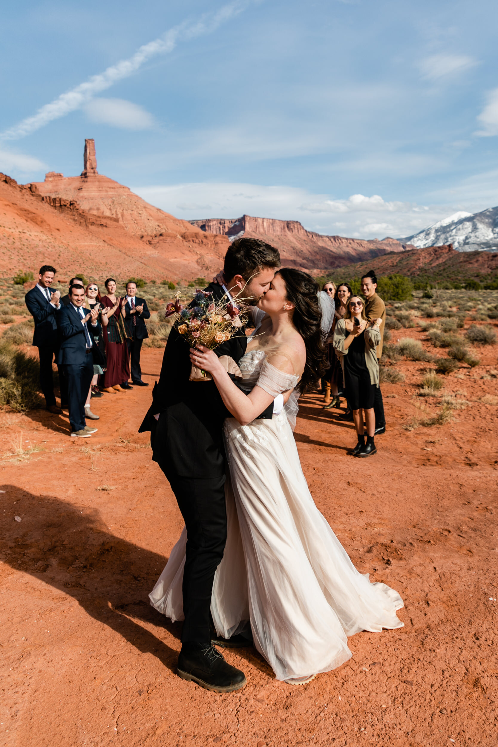 Moab Utah Elopement | Small Family Wedding near Arches National Park | The Hearnes Photography