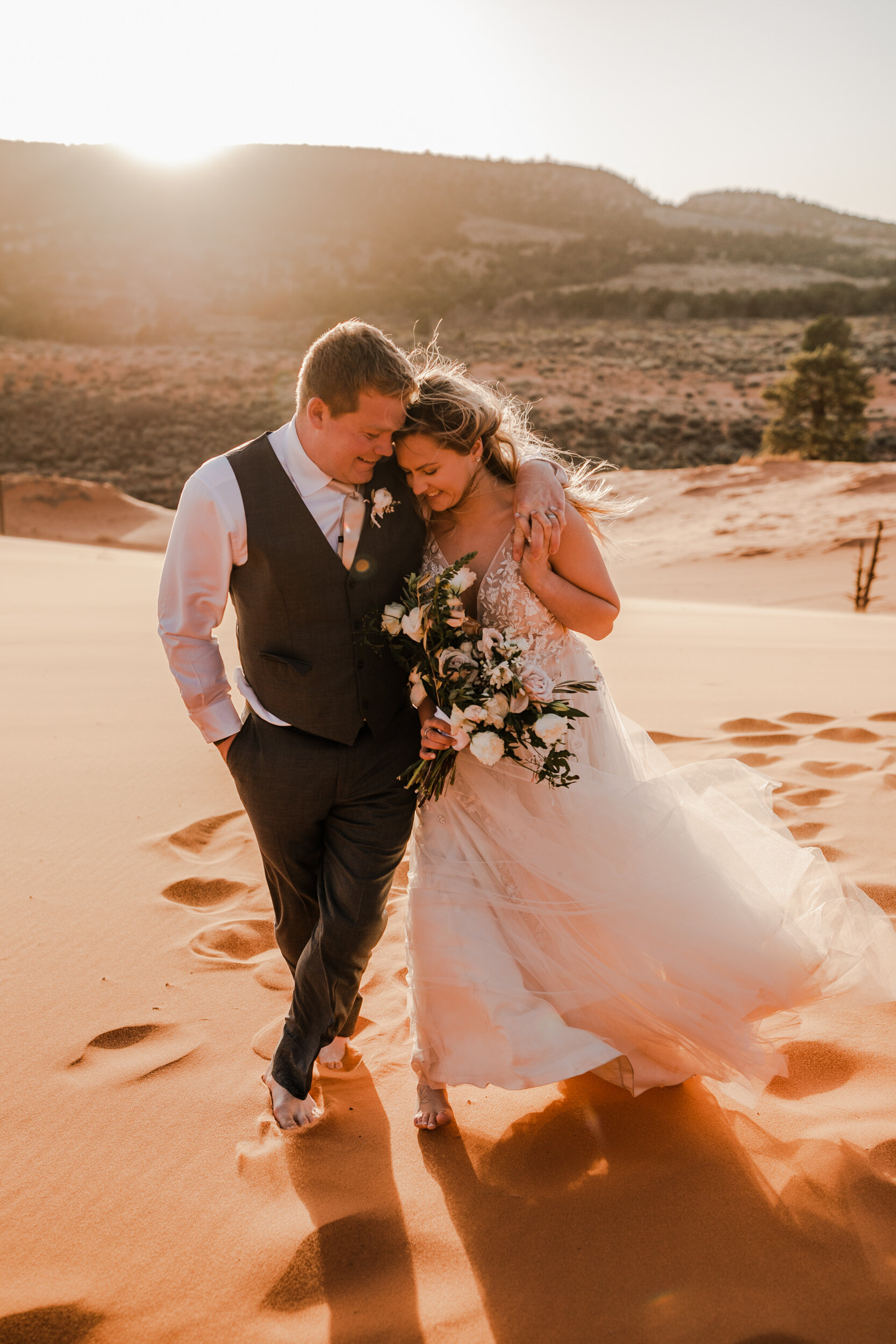 Sand Dunes Utah Elopement | Adventure Wedding Inspiration | The Hearnes Photography