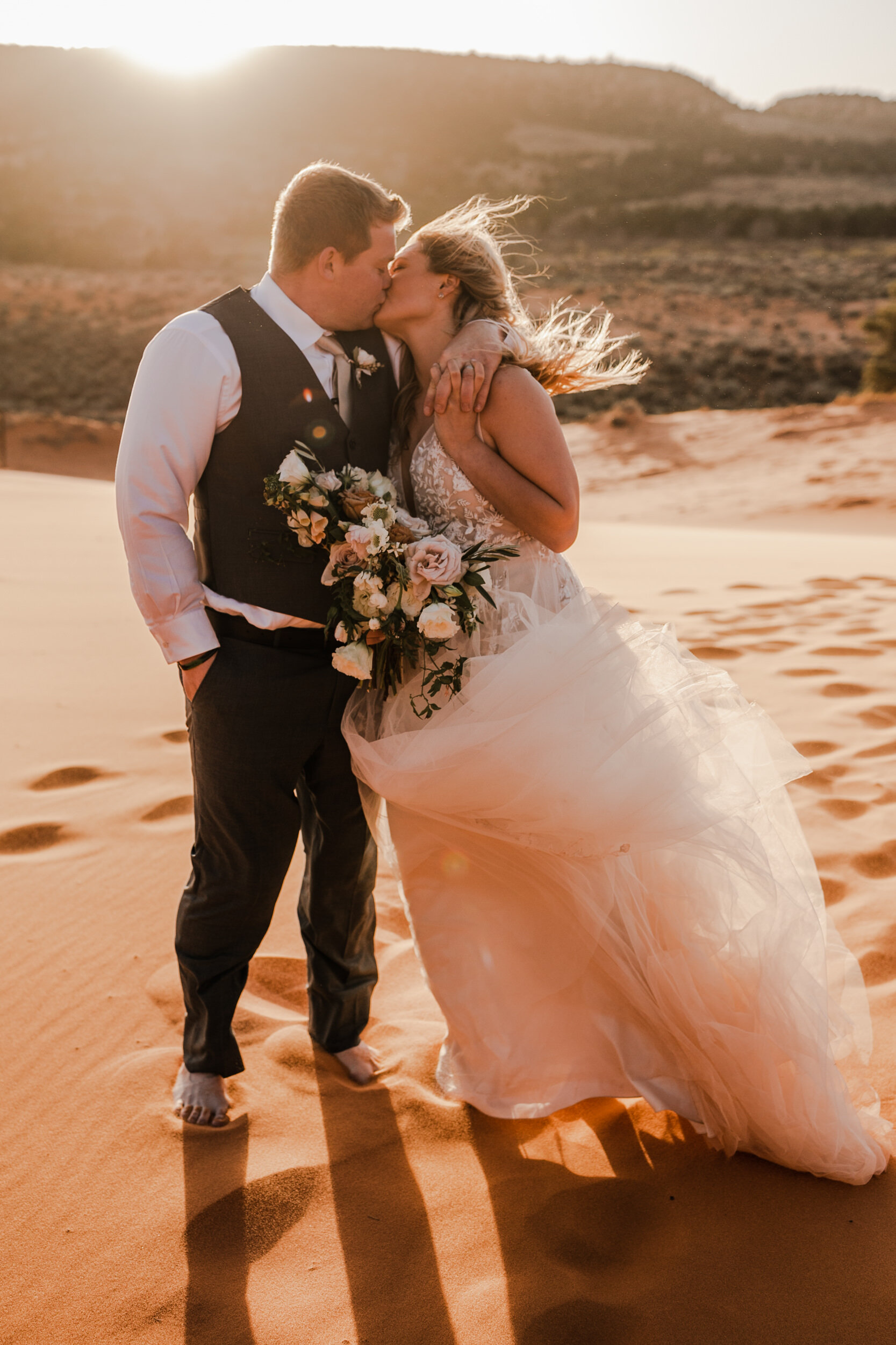 Sand Dunes Utah Elopement | Adventure Wedding Inspiration | The Hearnes Photography