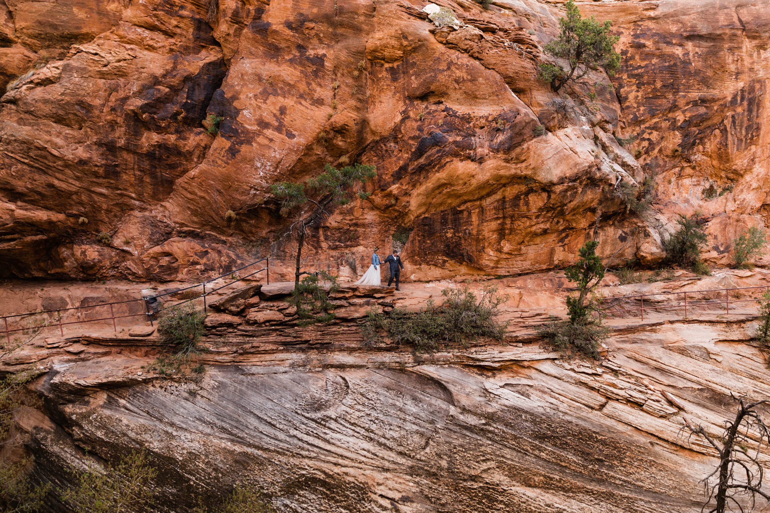 Zion Utah Elopement | Adventurous Wedding in Desert at Sunrise | The Hearnes Photography