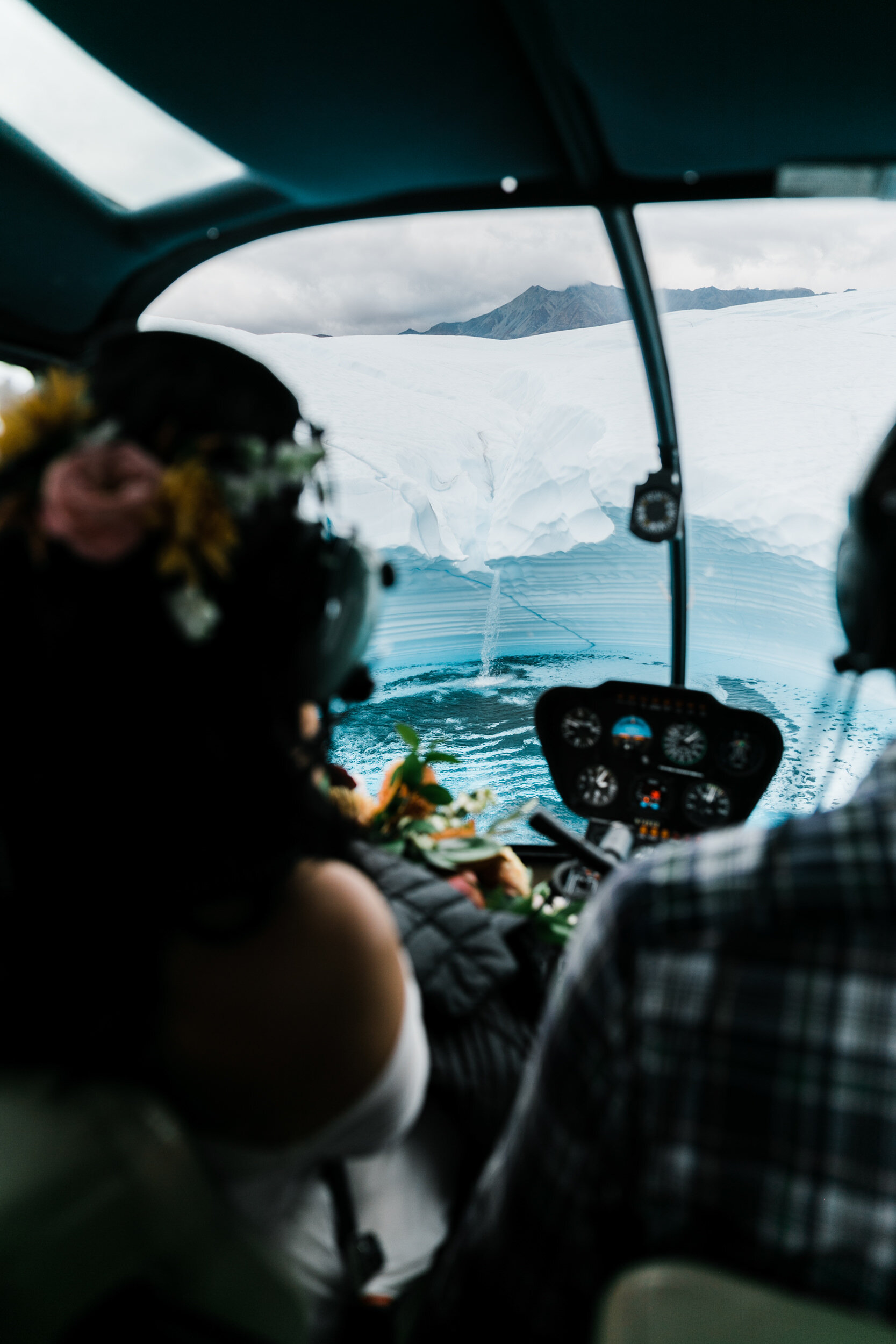 Alaska Elopement | Helicopter Trip to a Glacier | The Hearnes Photography