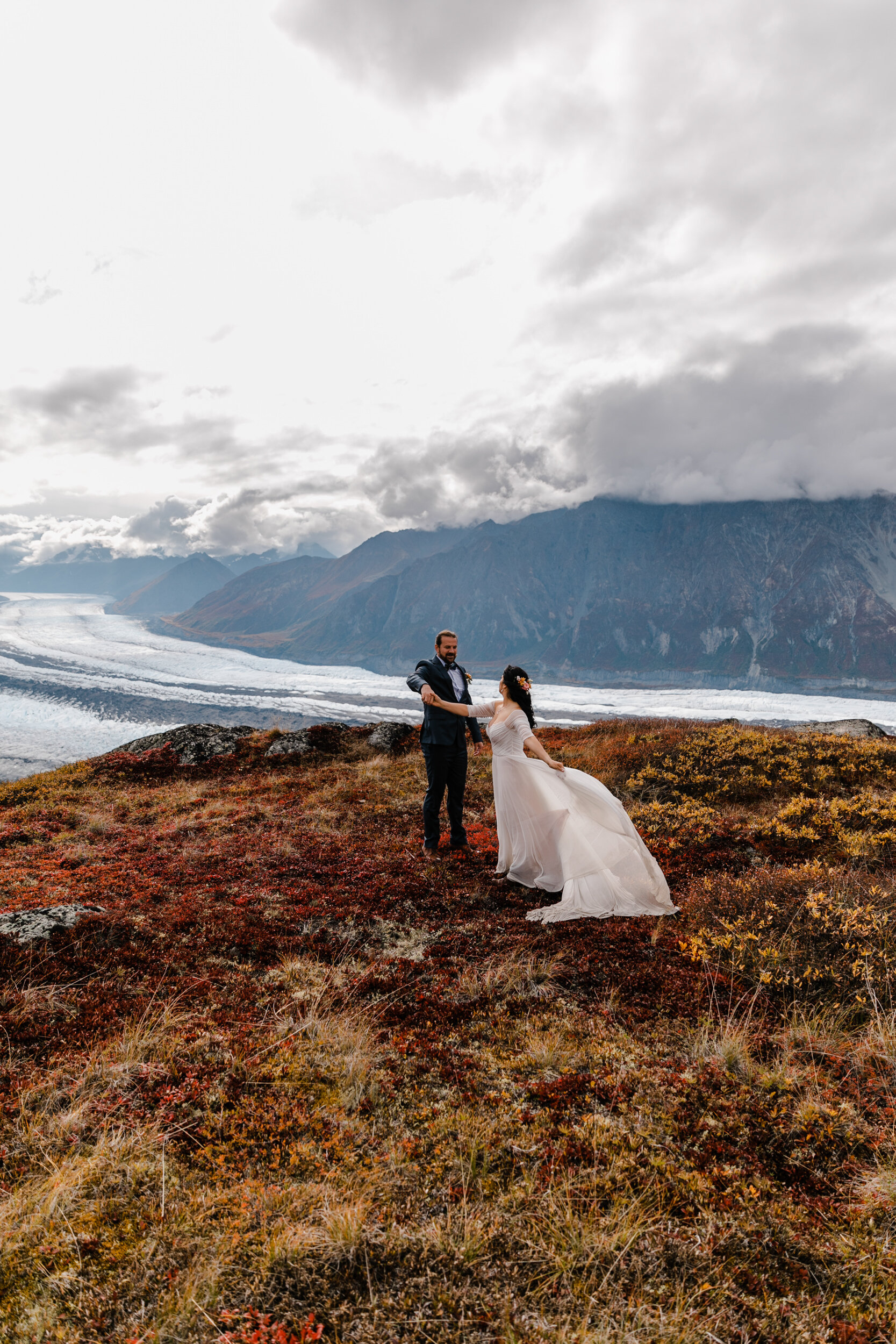 Intimate Alaska Elopement | Fall Colors | The Hearnes Photography